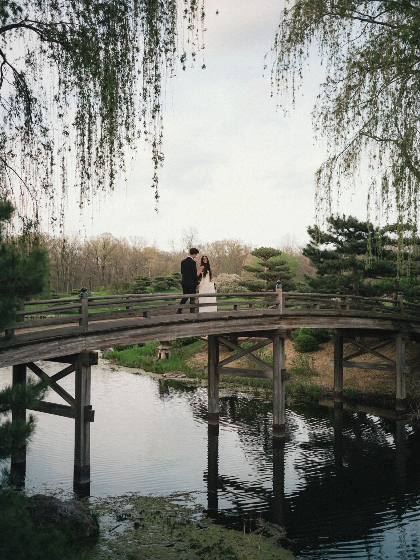 Chasing the light during golden hour at the Chicago Botanical Garden was a blast. And makes for some really great rope wedding shots. Can&rsquo;t wait to celebrate with Gabby &amp; Chris in a few weeks ✨