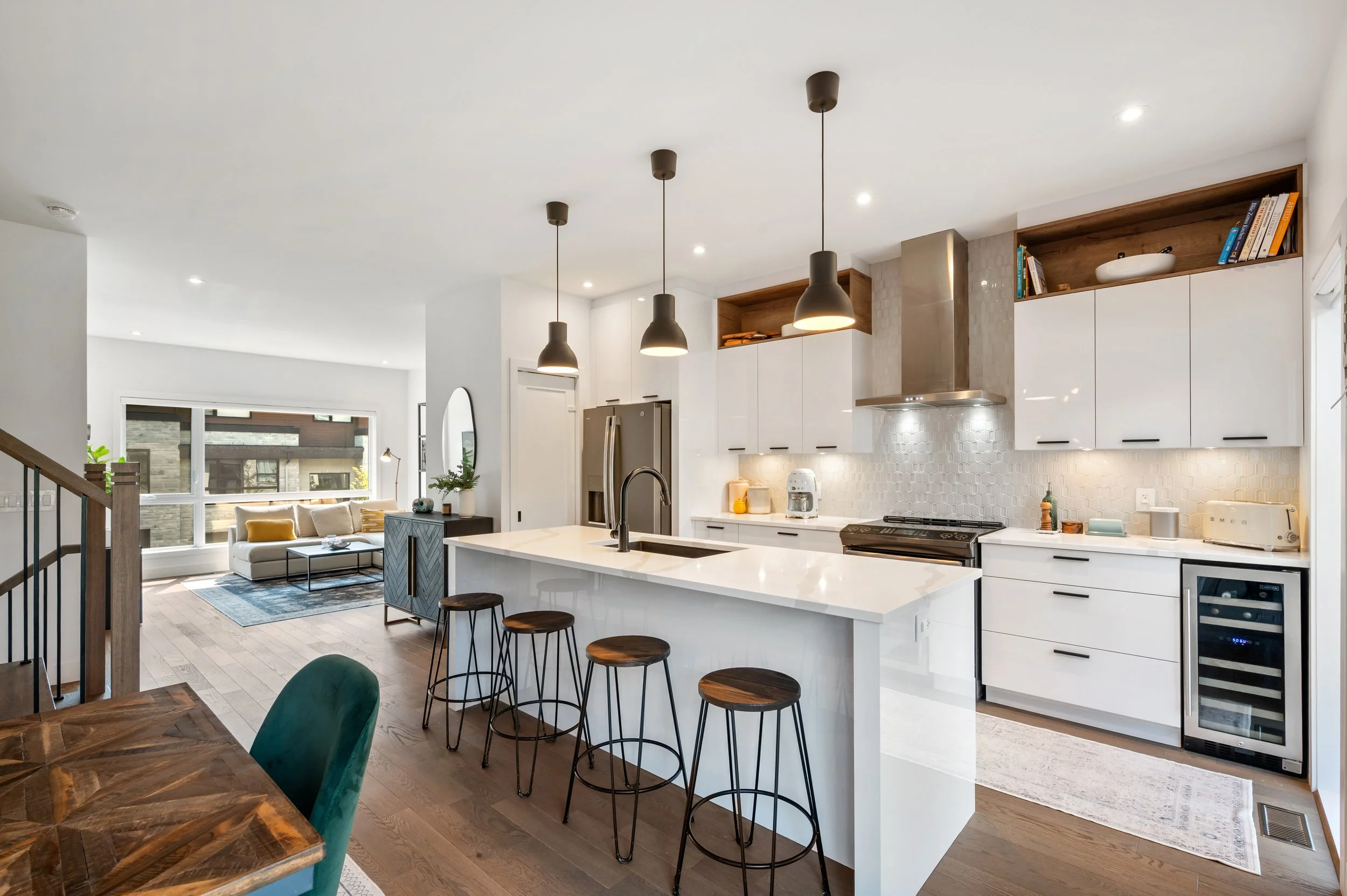 12_494 Rue des Groseillers, Otterburn Park, QC.jpg