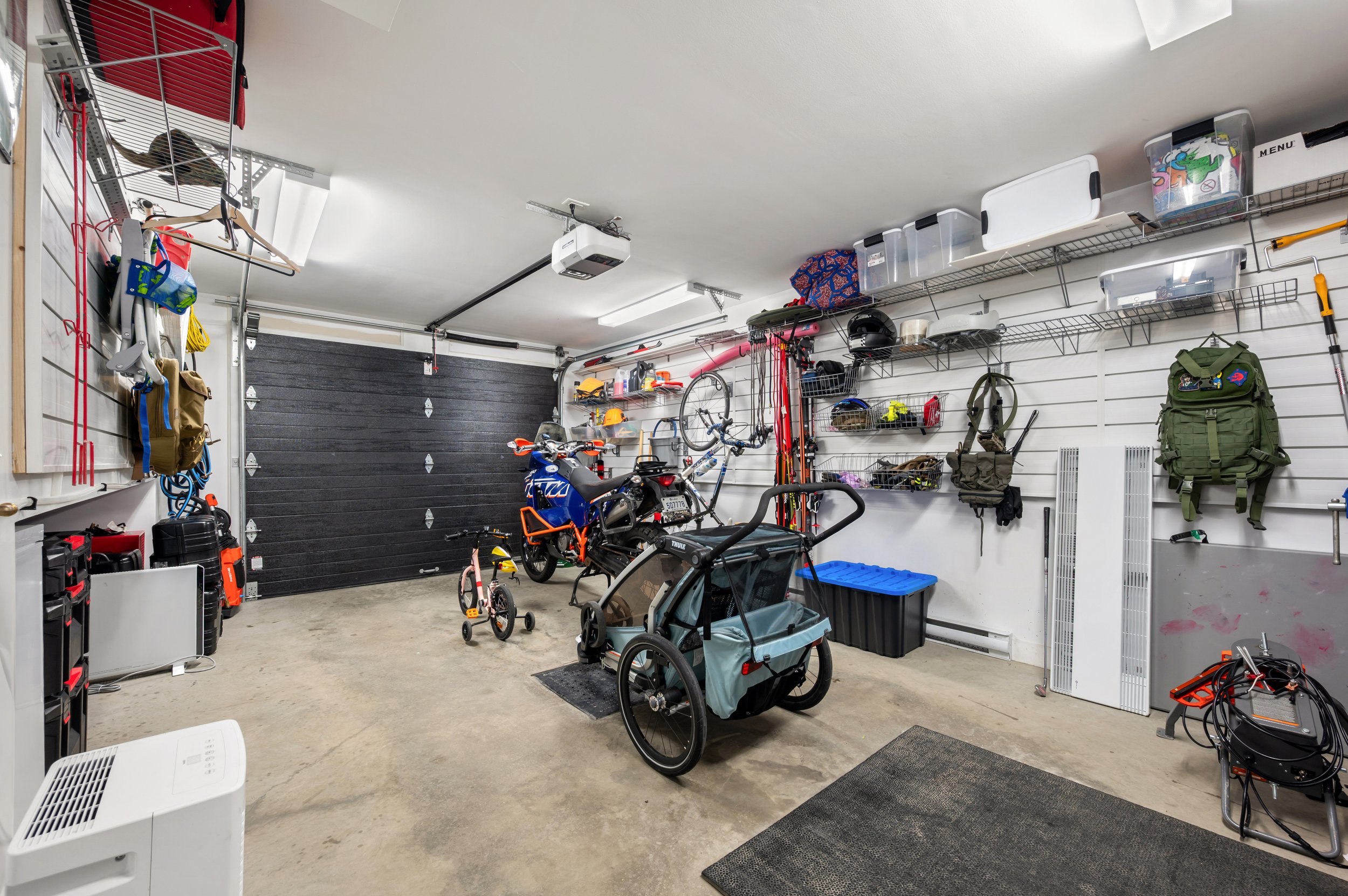 28_494 Rue des Groseillers, Otterburn Park, QC.jpg