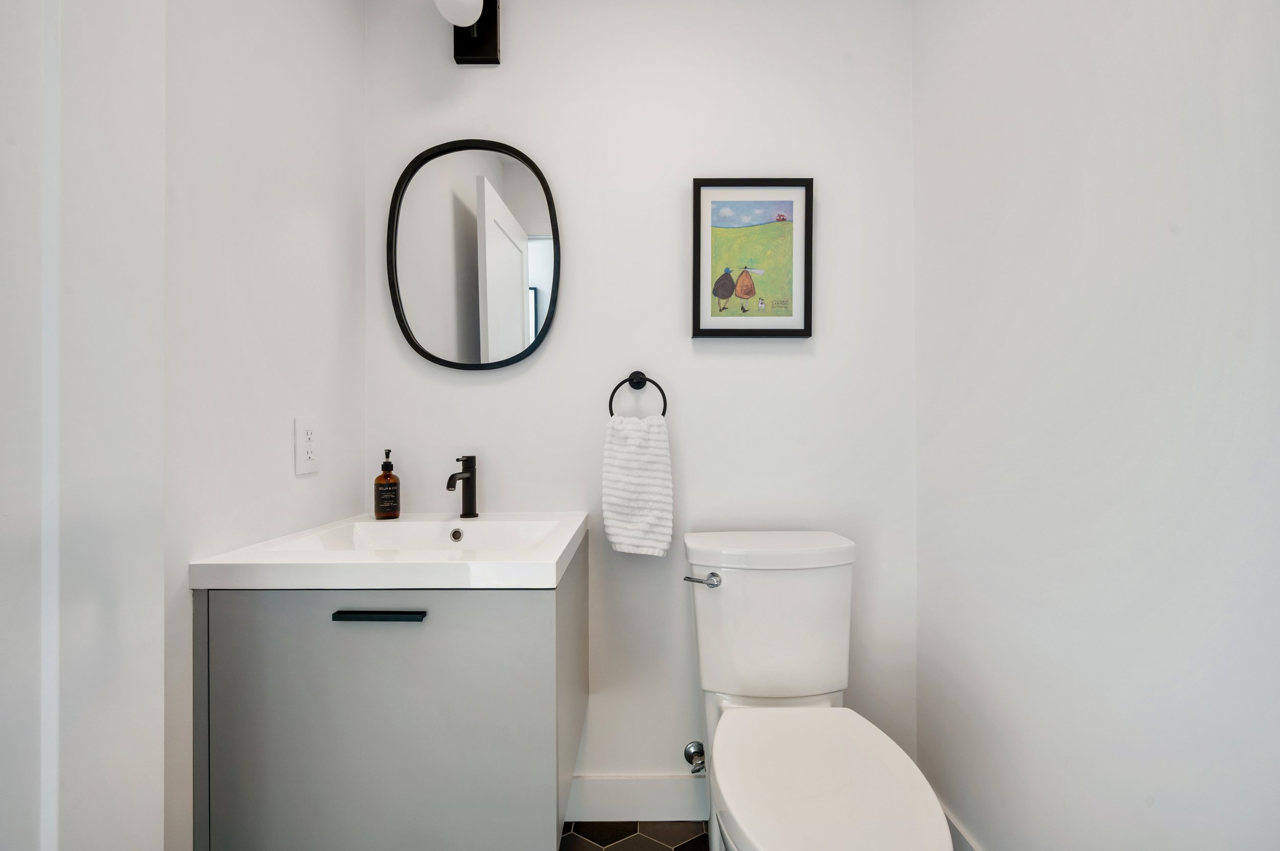 30_494 Rue des Groseillers, Otterburn Park, QC.jpg