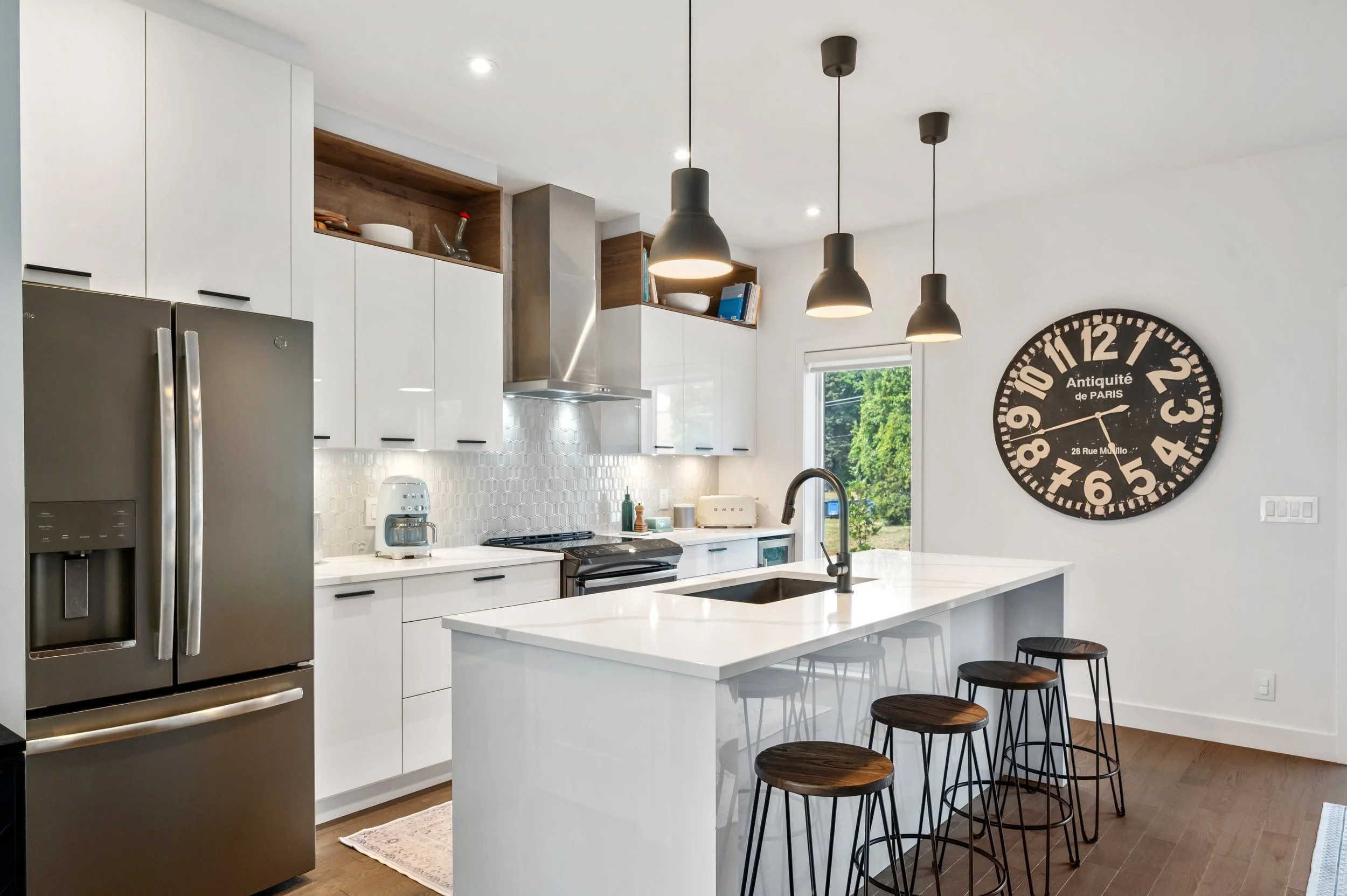 10_494 Rue des Groseillers, Otterburn Park, QC.jpg