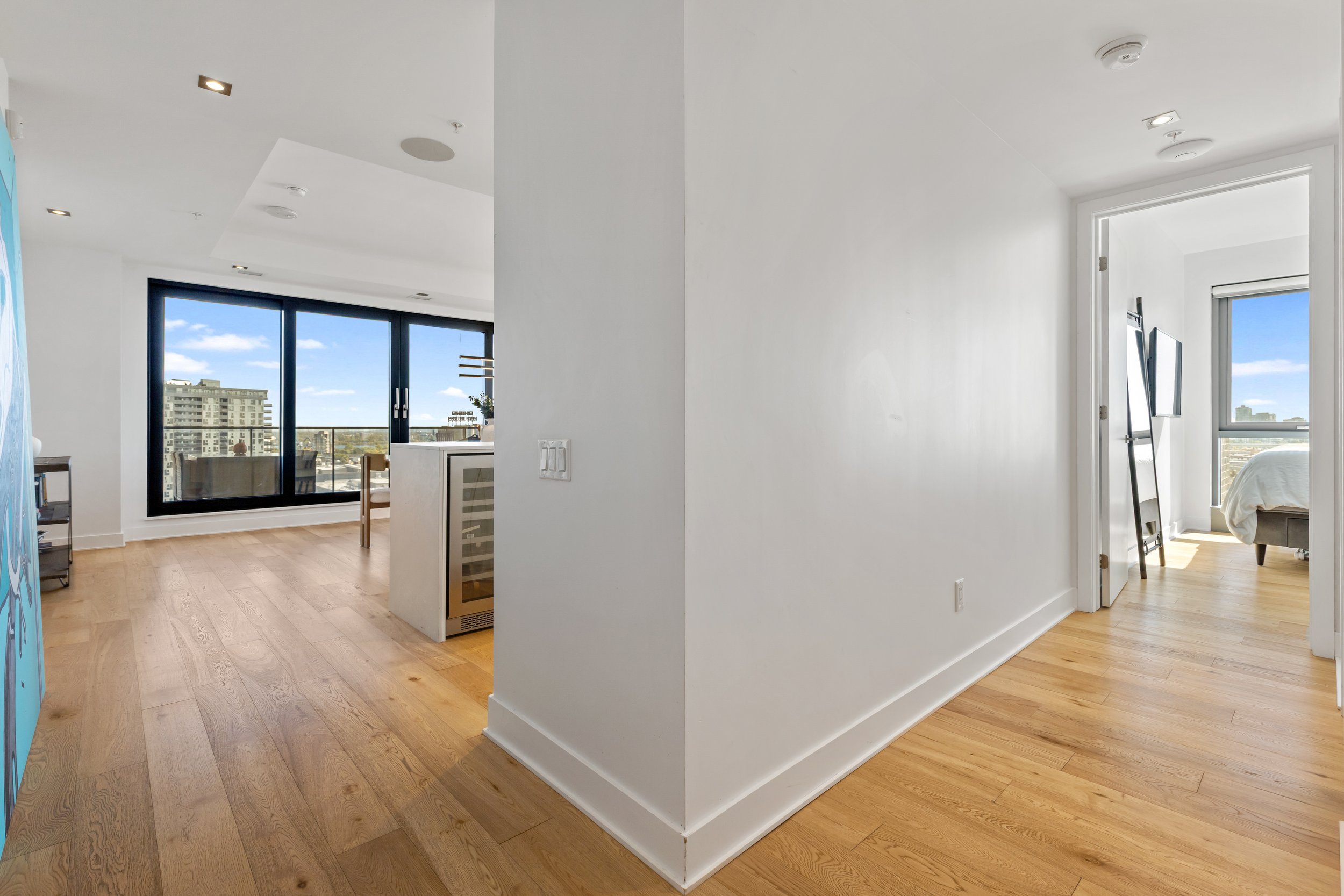 19_1458 Rue des Bassins, Montréal, QC.jpg