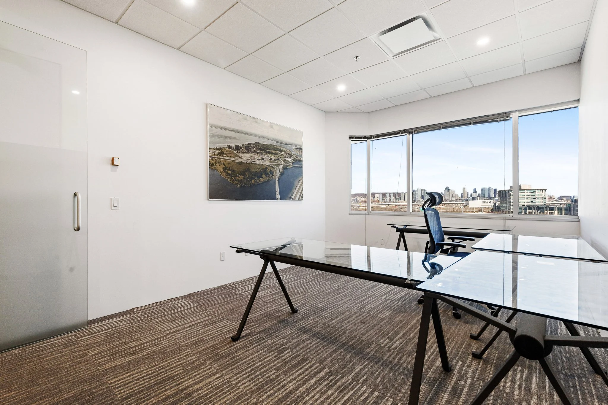 17_14 Pl. du Commerce, Verdun.jpg