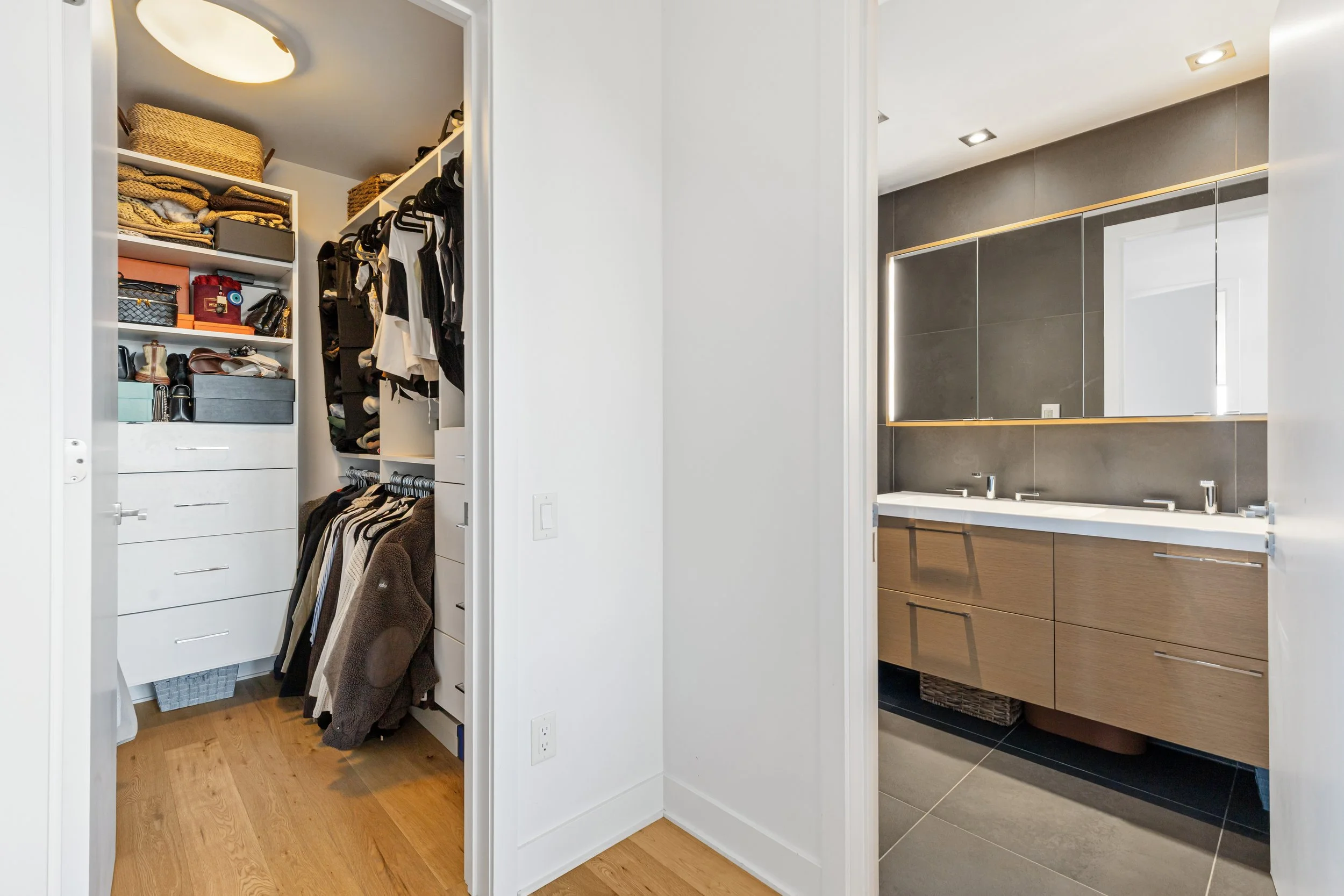 25_1458 Rue des Bassins, Montréal, QC.jpg