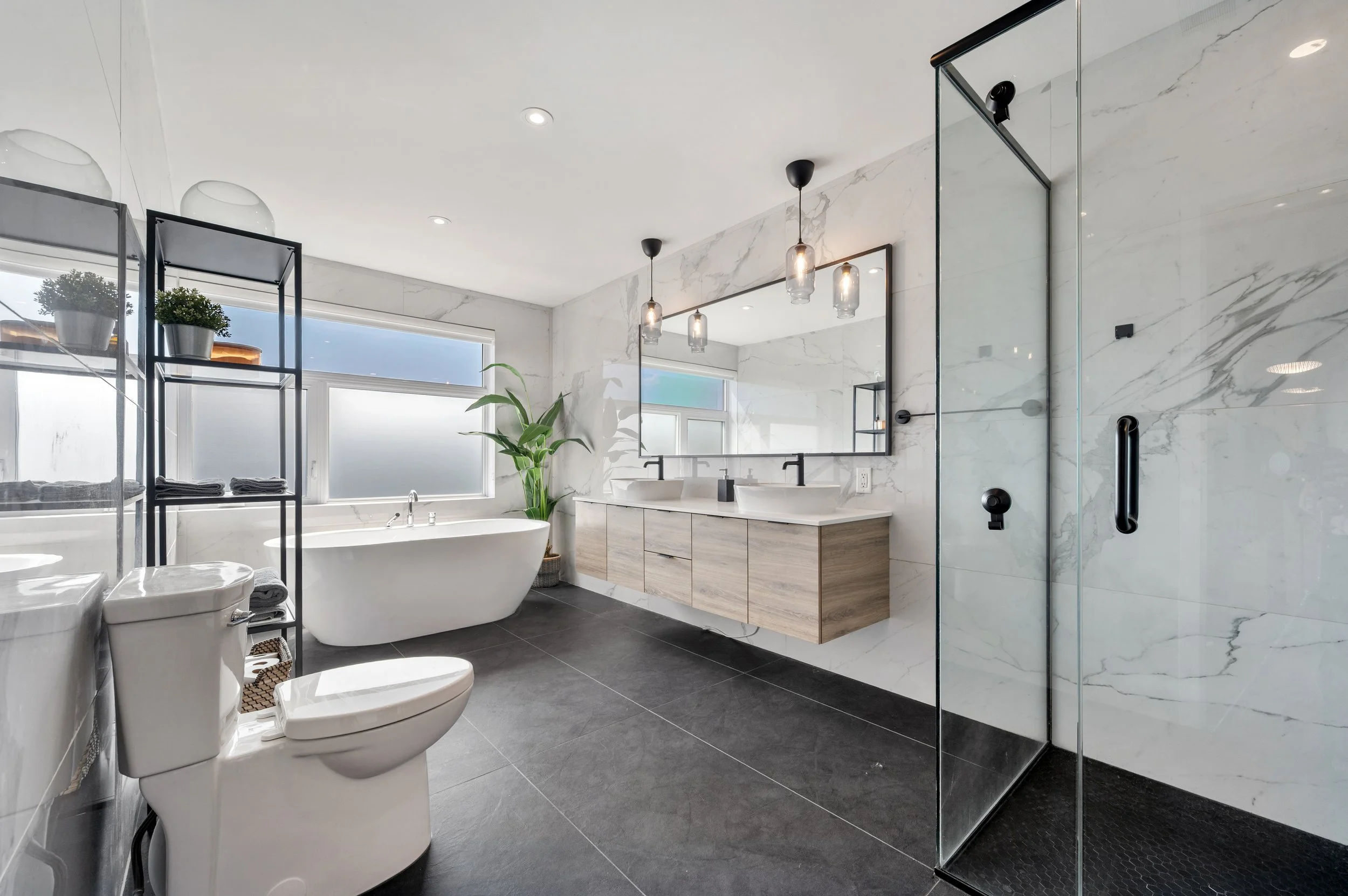 18_494 Rue des Groseillers, Otterburn Park, QC.jpg