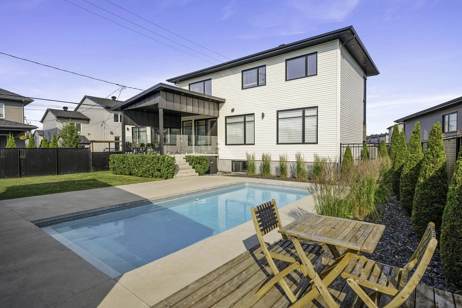 photo-immobilier-montreal-cour-arriere.jpg