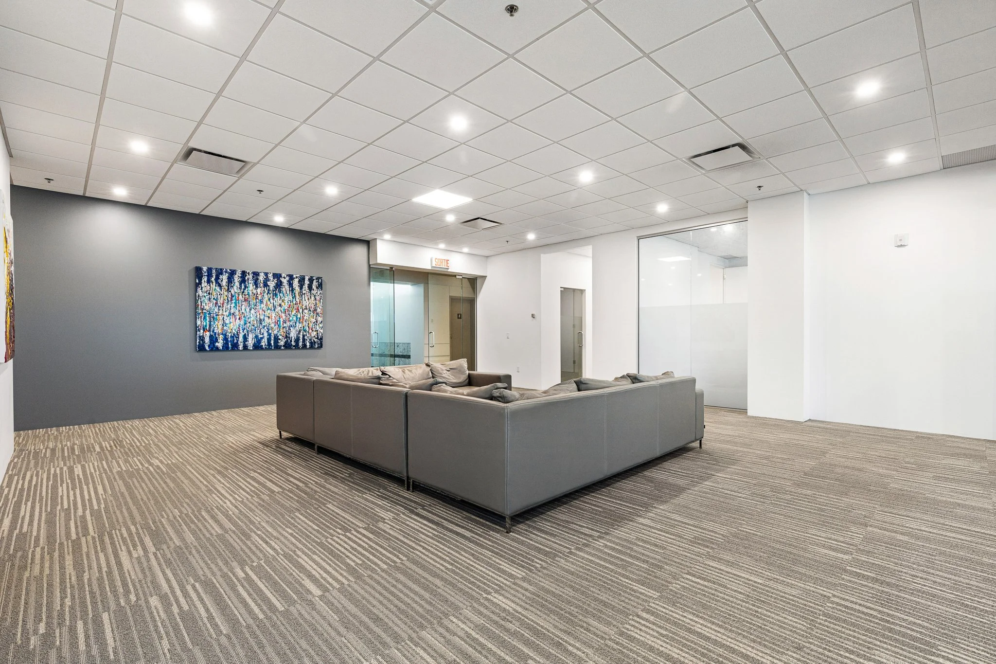 13_14 Pl. du Commerce, Verdun.jpg