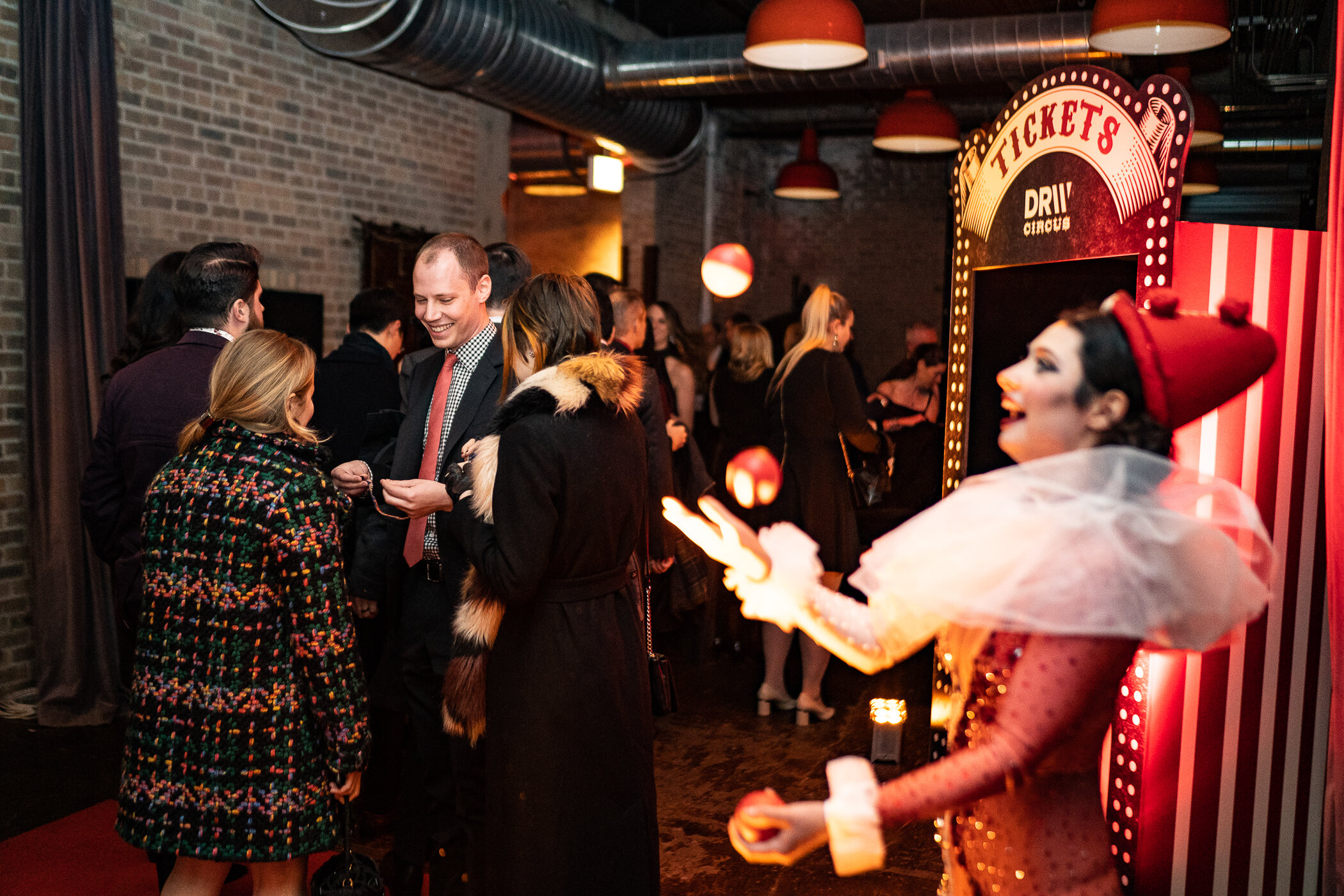 2ZOE_RAIN_NUMBER_PROJECT_DEC_14_CIRCUS_ZRN4959 (3).jpg