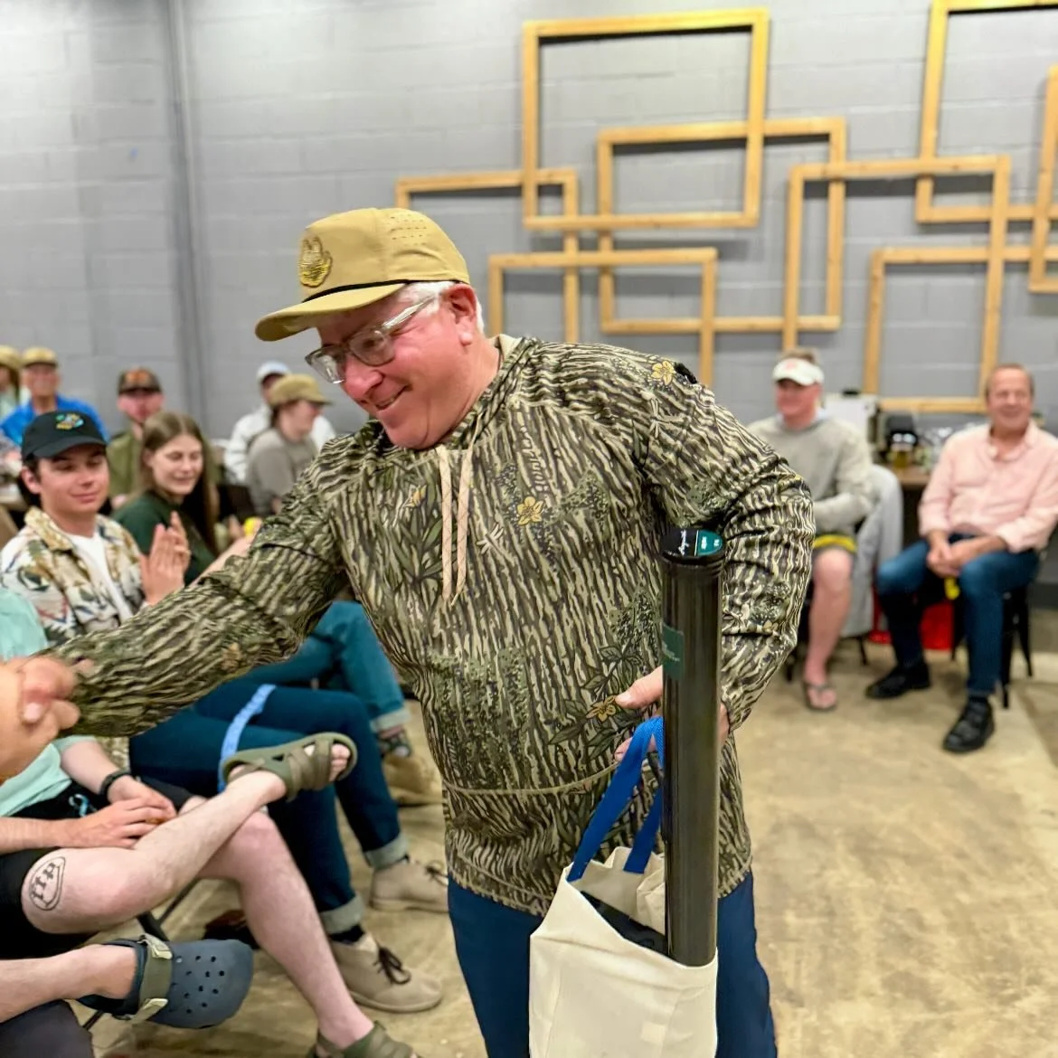 1st place fundraiser Steve Maldonado @maldo_goosekilla67 for #carpslam2025 taking home amazing prizes from @abelreels @gloomisfly @scientificanglers @montanaflycompany @lockecodistilling 

Steve raised $7,040 for river restoration and pollution prote