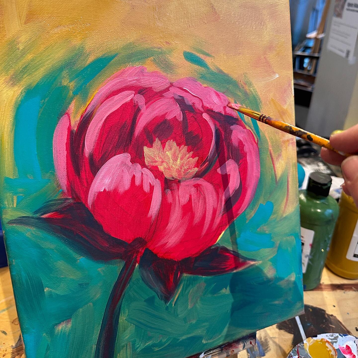 Peonies might be my favorite flower, it&rsquo;s hard to choose which flower is the best, but every time I see a peony my heart sings!

I&rsquo;ll be teaching how to paint my favorite flower tomorrow afternoon and there&rsquo;s still some spots left! 