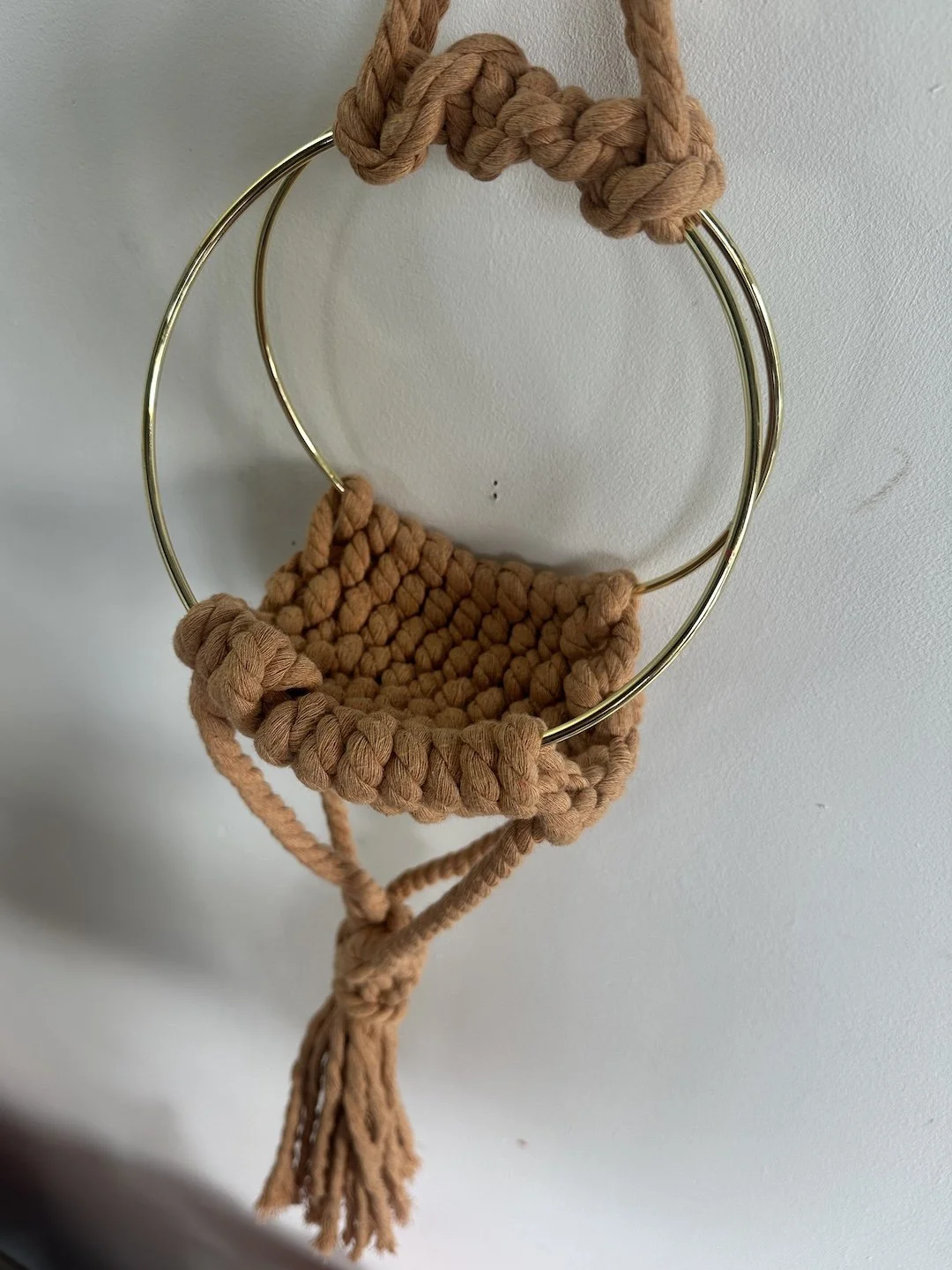 macrame basket 4.jpg