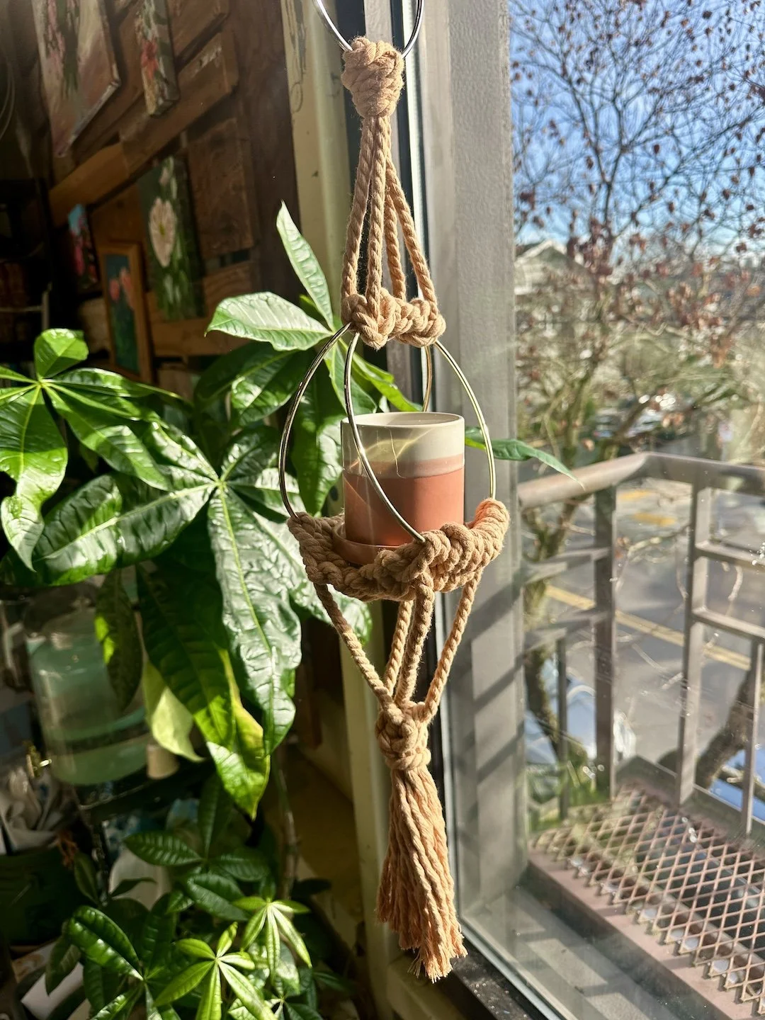 macrame basket 2.jpg