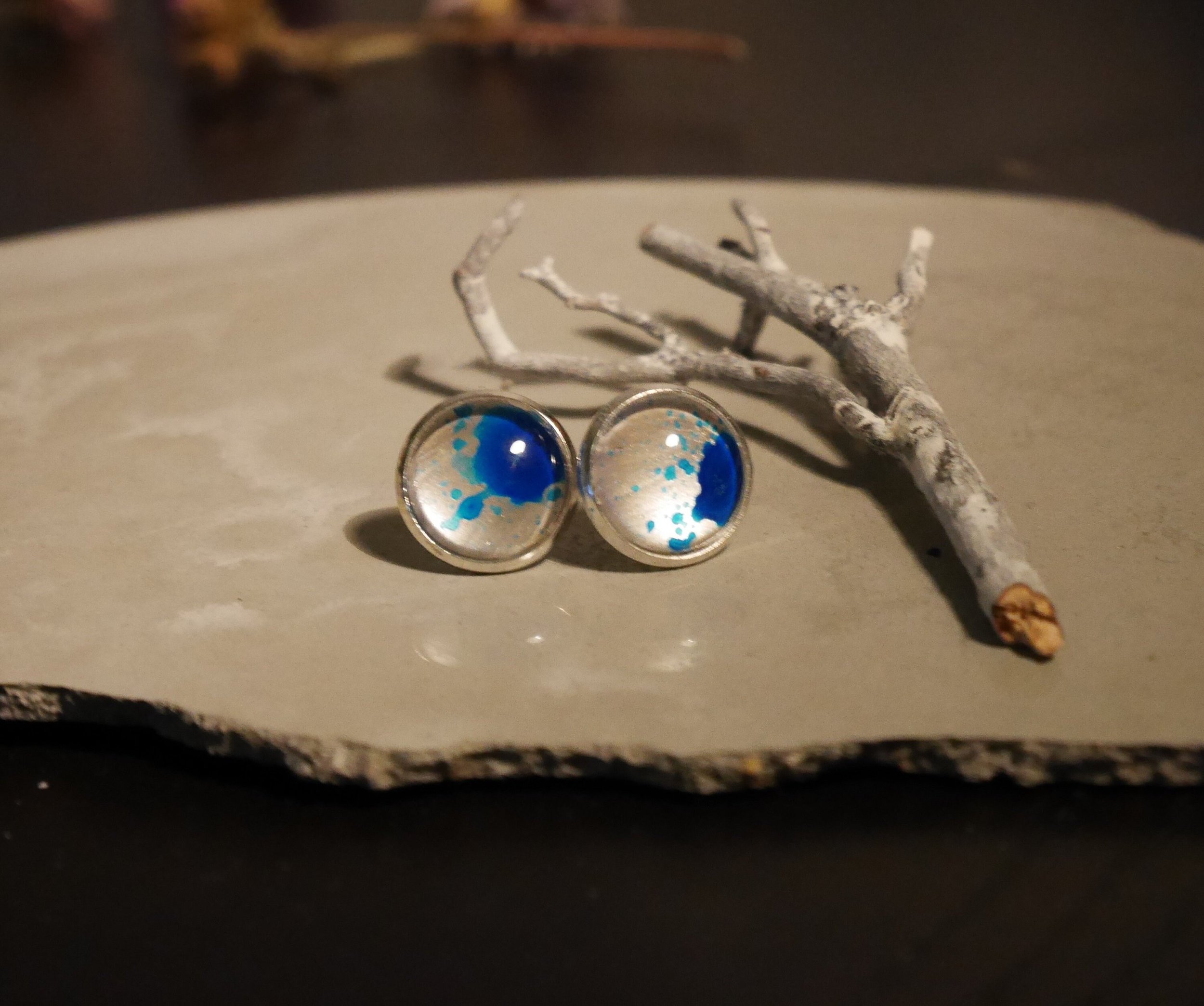 https://i.etsystatic.com/15386668/r/il/d78835/1755997467/il_fullxfull.1755997467_84gx.jpg