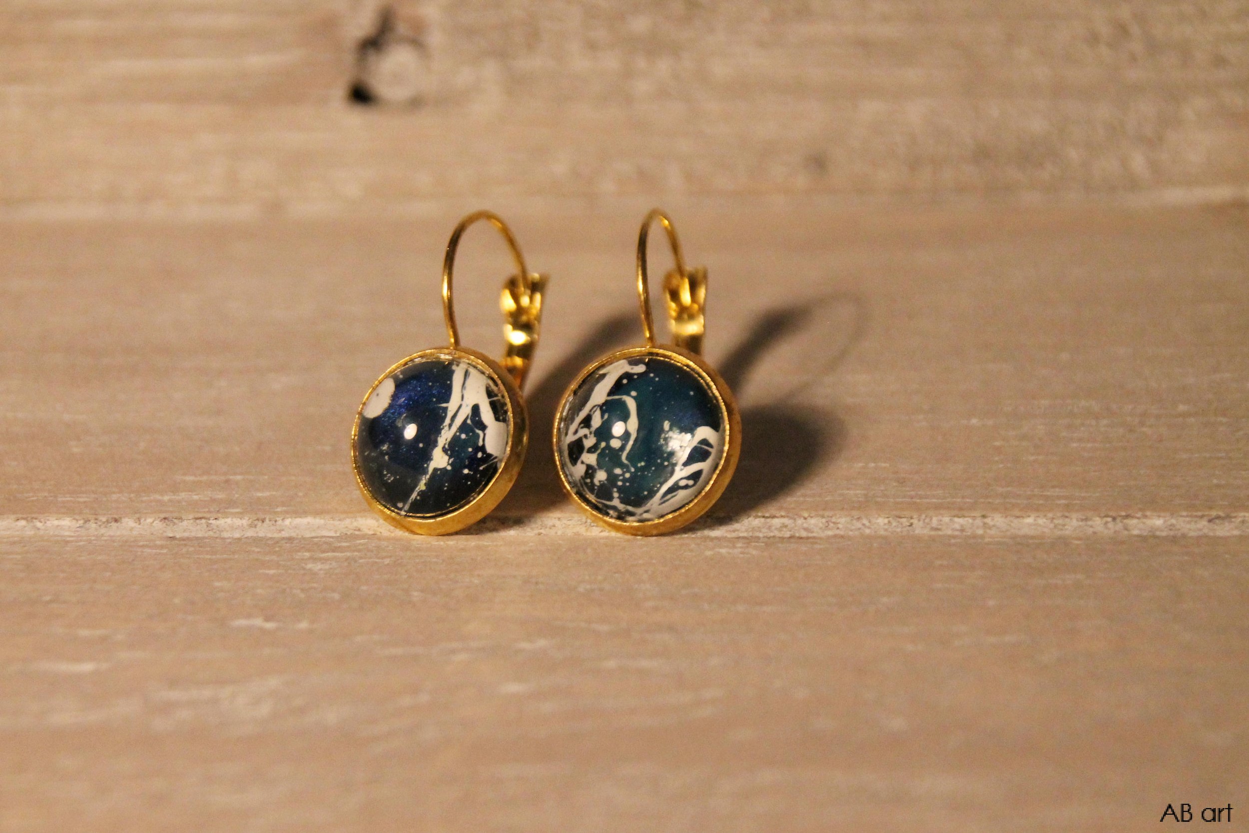 https://i.etsystatic.com/15386668/r/il/525ba4/1294217388/il_fullxfull.1294217388_s88j.jpg