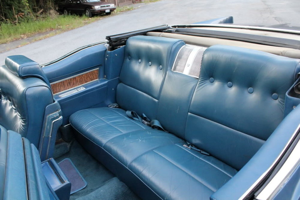 rent+blue+convertible.jpg