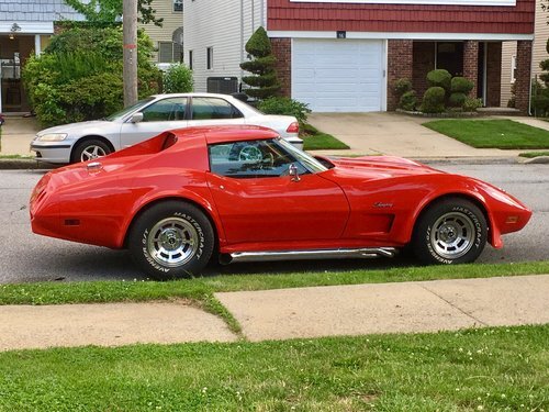 rent+red+corvette+picturecar.jpeg