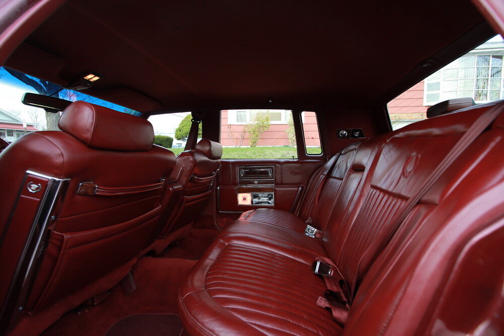 a1991+Fleetwood+Brougham+187.jpg