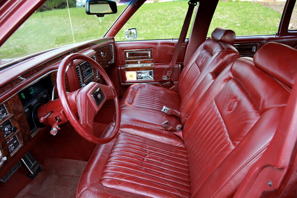 a1991+Fleetwood+Brougham+194.jpg