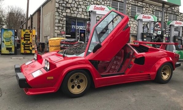 red+lambo.jpg