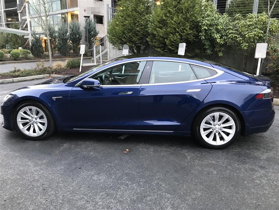 Rent+tesla+picture+car+photoshoot.jpg