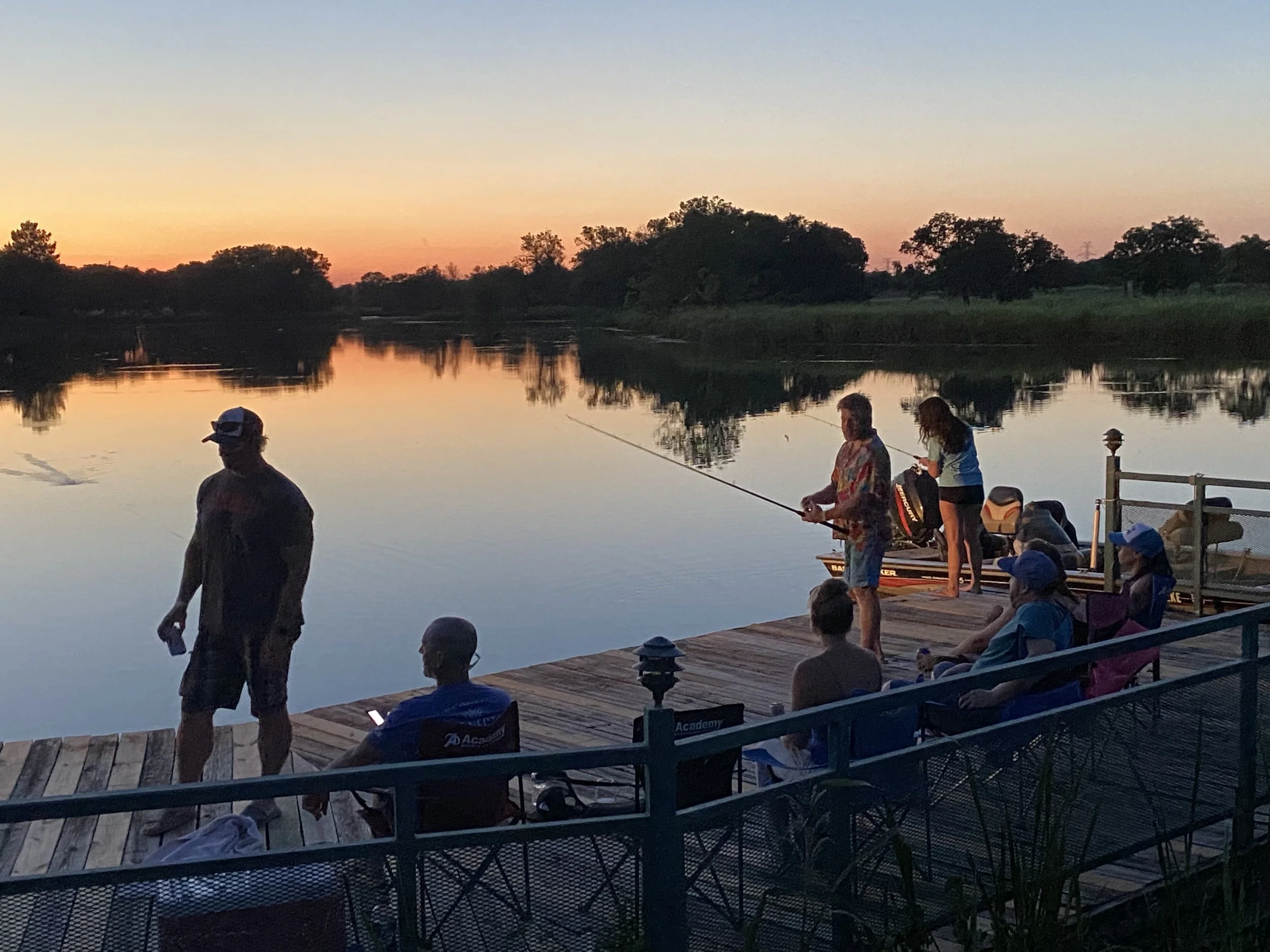 Last-Minute Summer Reunion? Here's What to Look for in a Central Texas ...