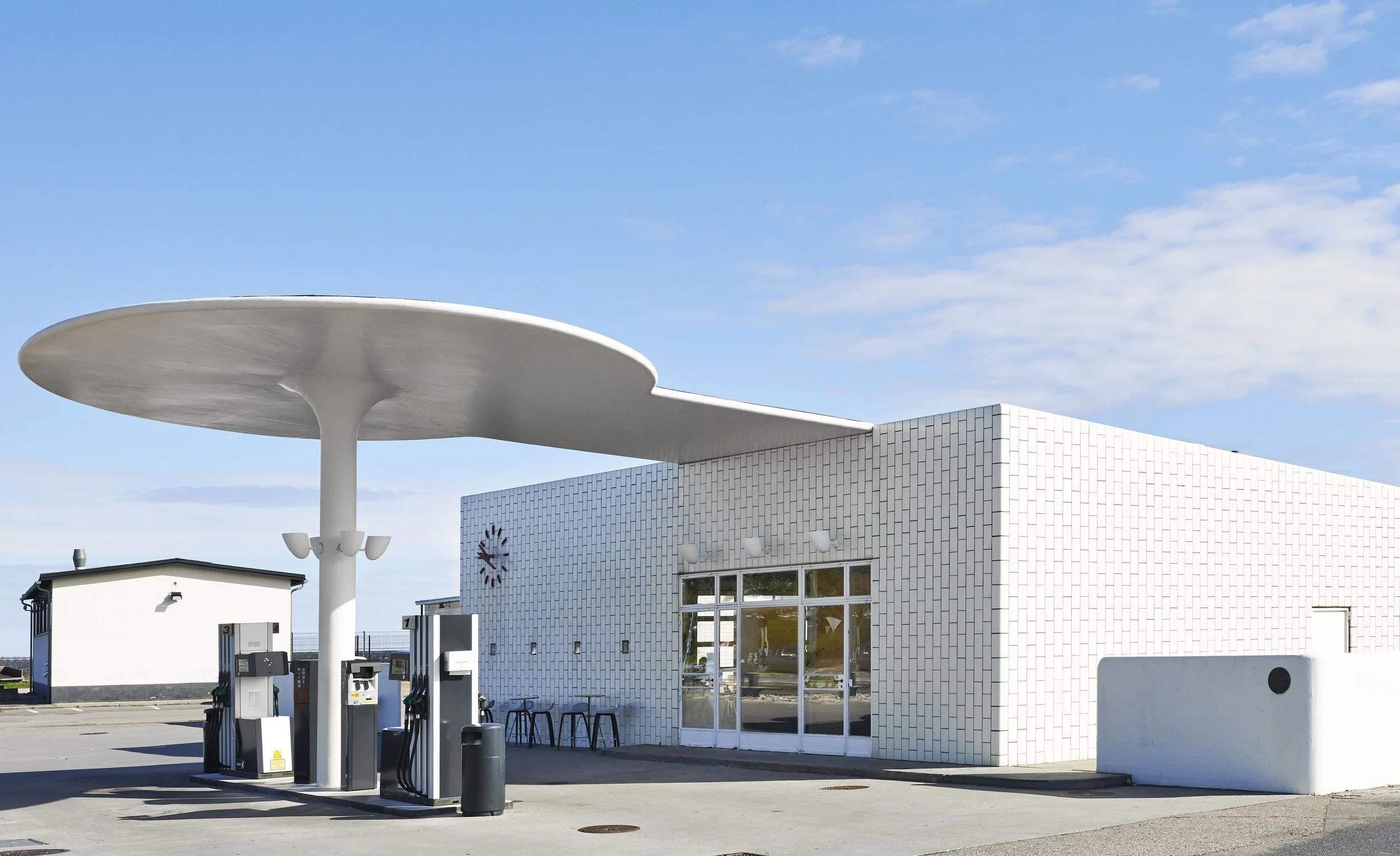 NZZ_Magazine_Arne_Jacobsen_Copenhagen_1.jpg