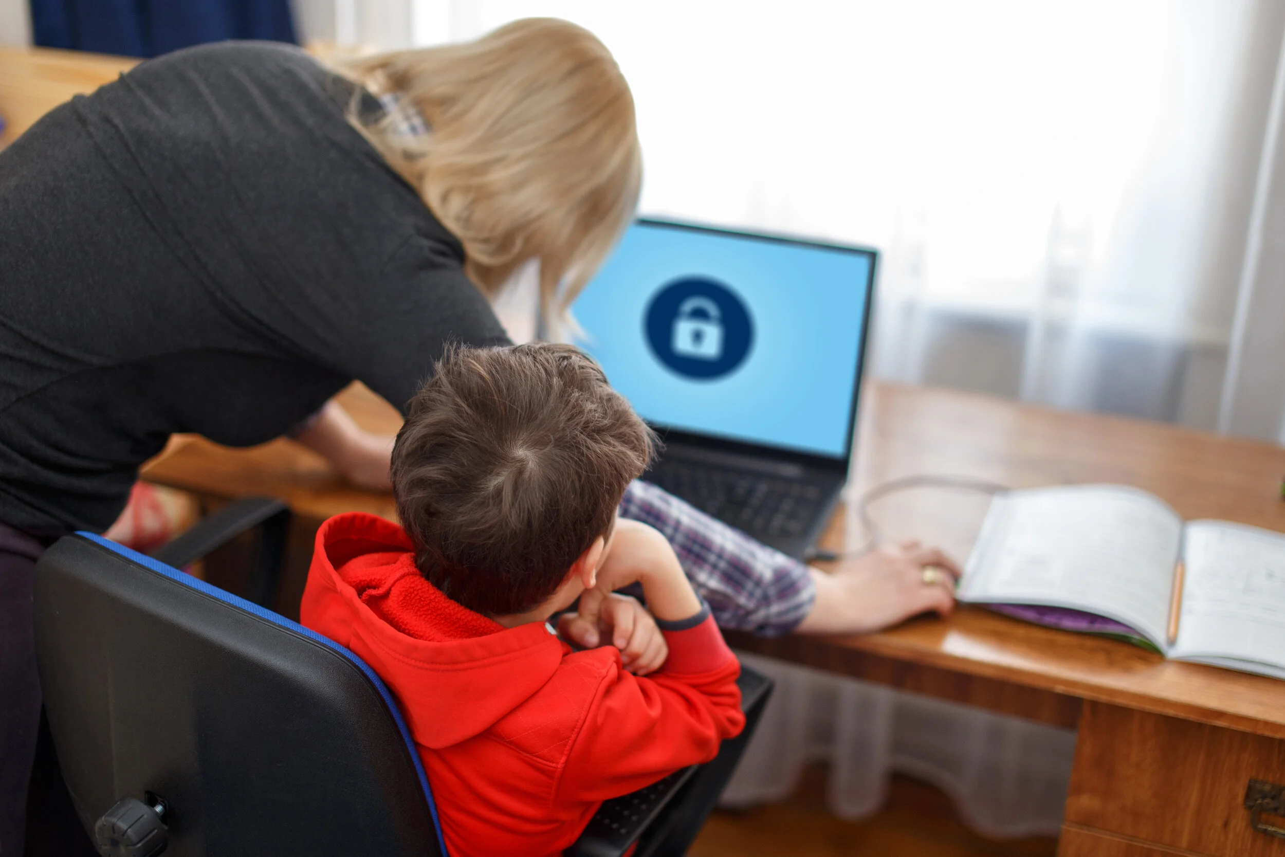 Internet Safety for Kids: Approaching Your Child For a Conversation banner image
