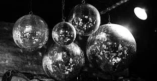 Discobingo + eten bij Nannes