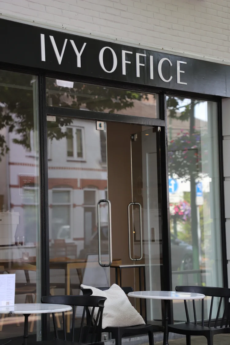 Entree Ivy Office