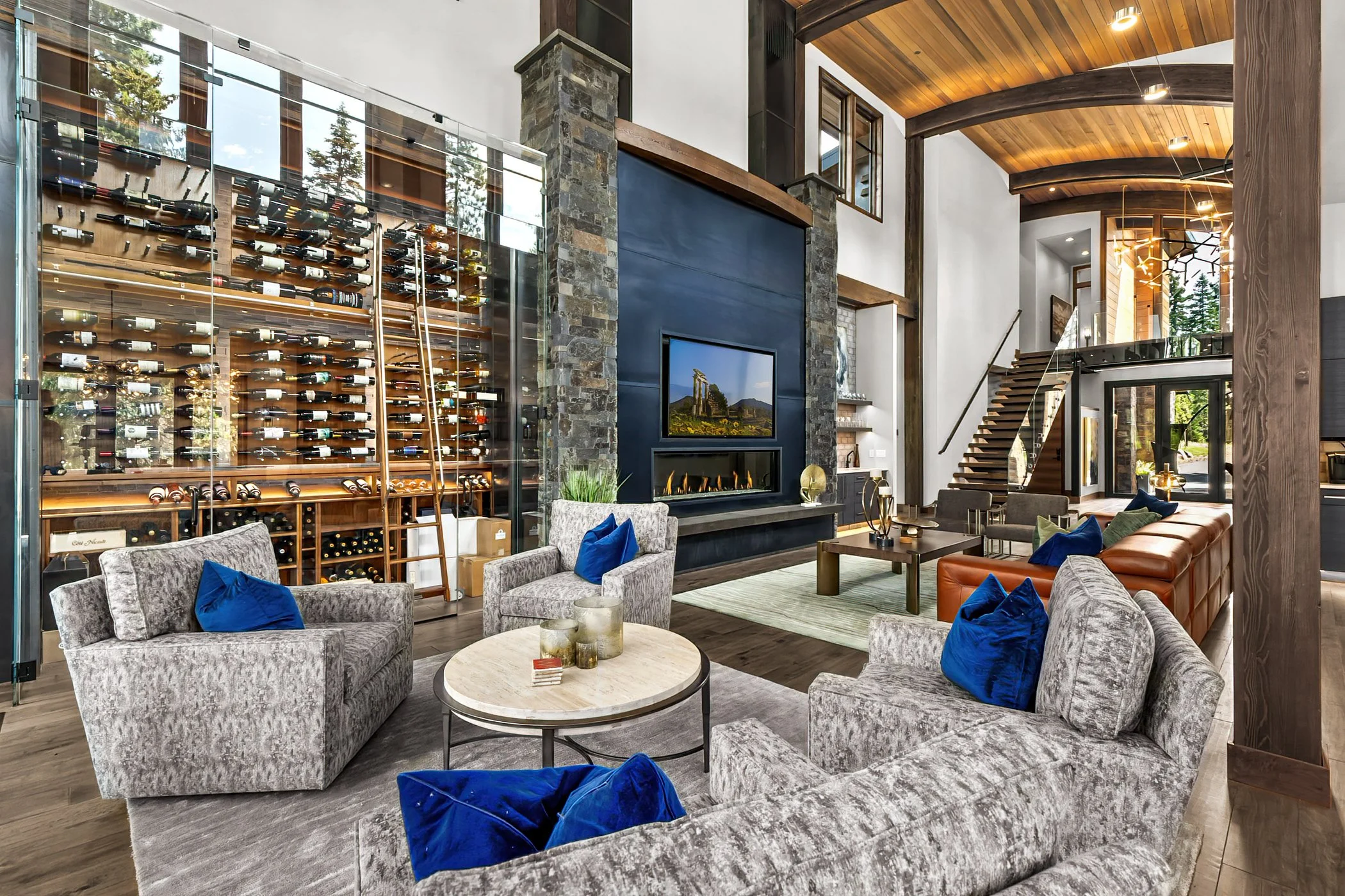 Ericka, Post-Production // Premium Processing