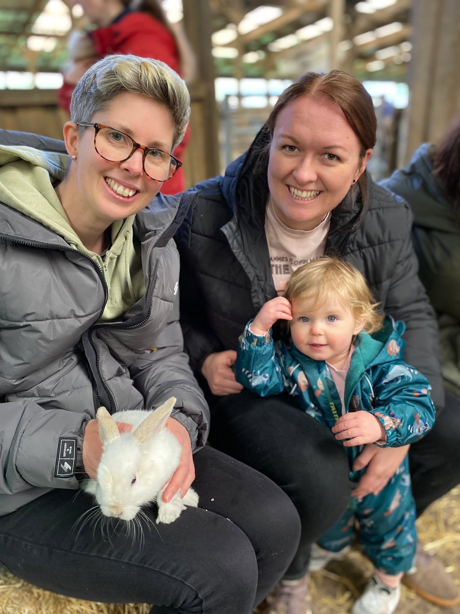 Fresh air, happy faces and a fun-filled day at Smithills Open Farm 🌿💛

We had an amazing time with a lovely group of families enjoying everything the farm had to offer 🐄

From tractor trips and feeding donkeys, to Pet&rsquo;s Corner full of cuddle
