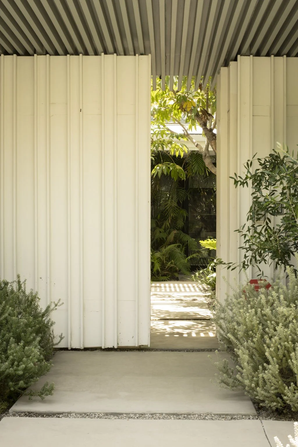6 - 7-web-or-mls-6519 Springpark Ave by Pierre Galant-7.jpg