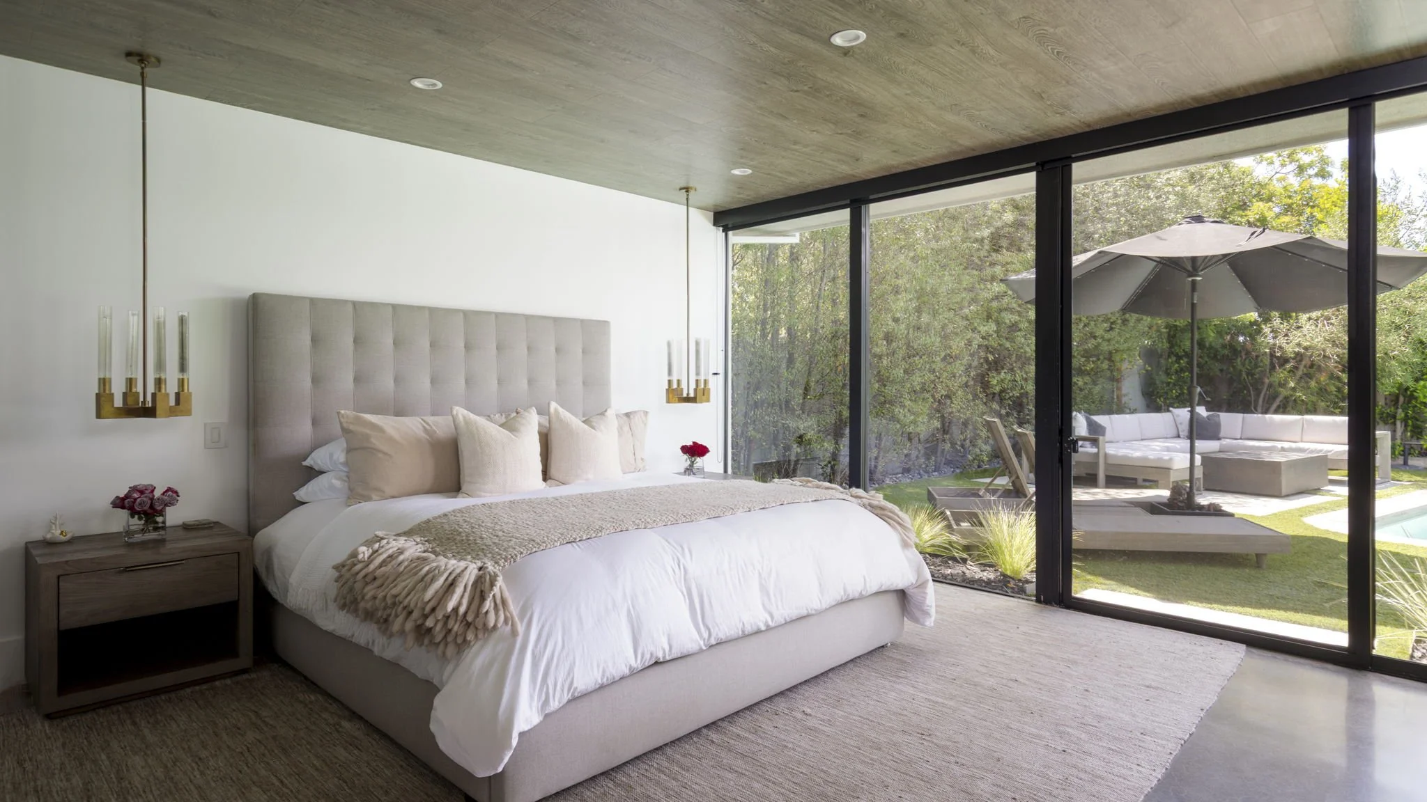 26 - 36-web-or-mls-6519 Springpark Ave by Pierre Galant-36.jpg