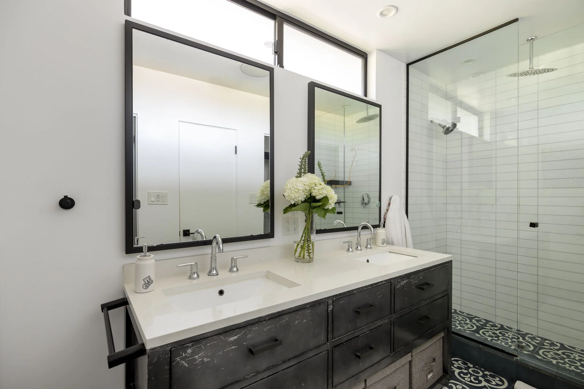 32 - 43-web-or-mls-6519 Springpark Ave by Pierre Galant-43.jpg