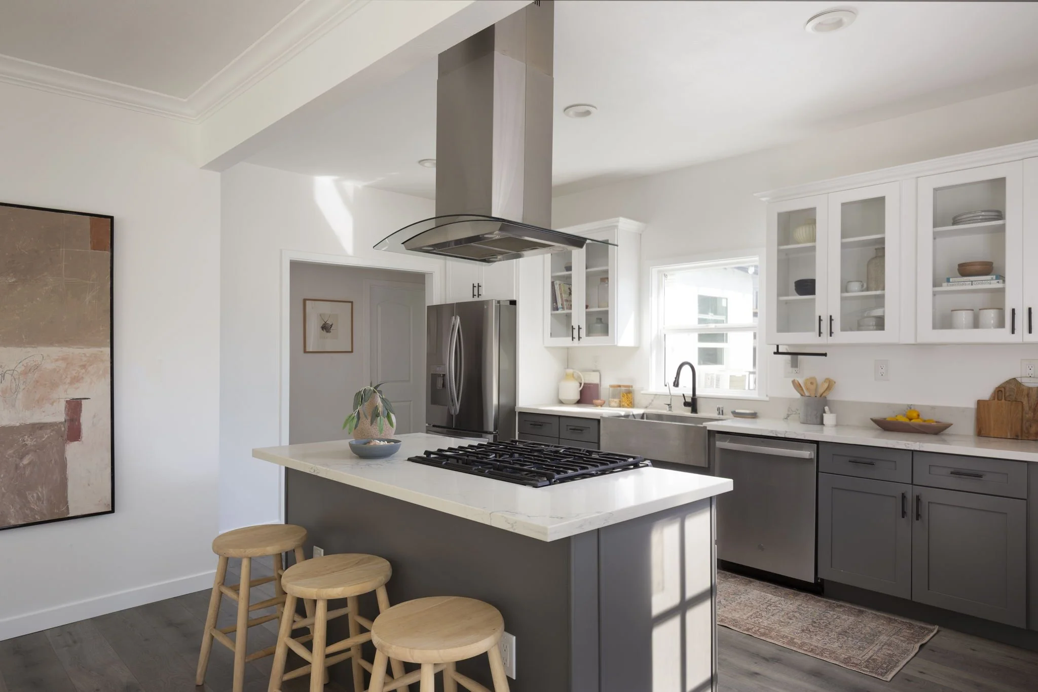 12-web-or-mls-1540 W 47th St by Pierre Galant-12.jpg