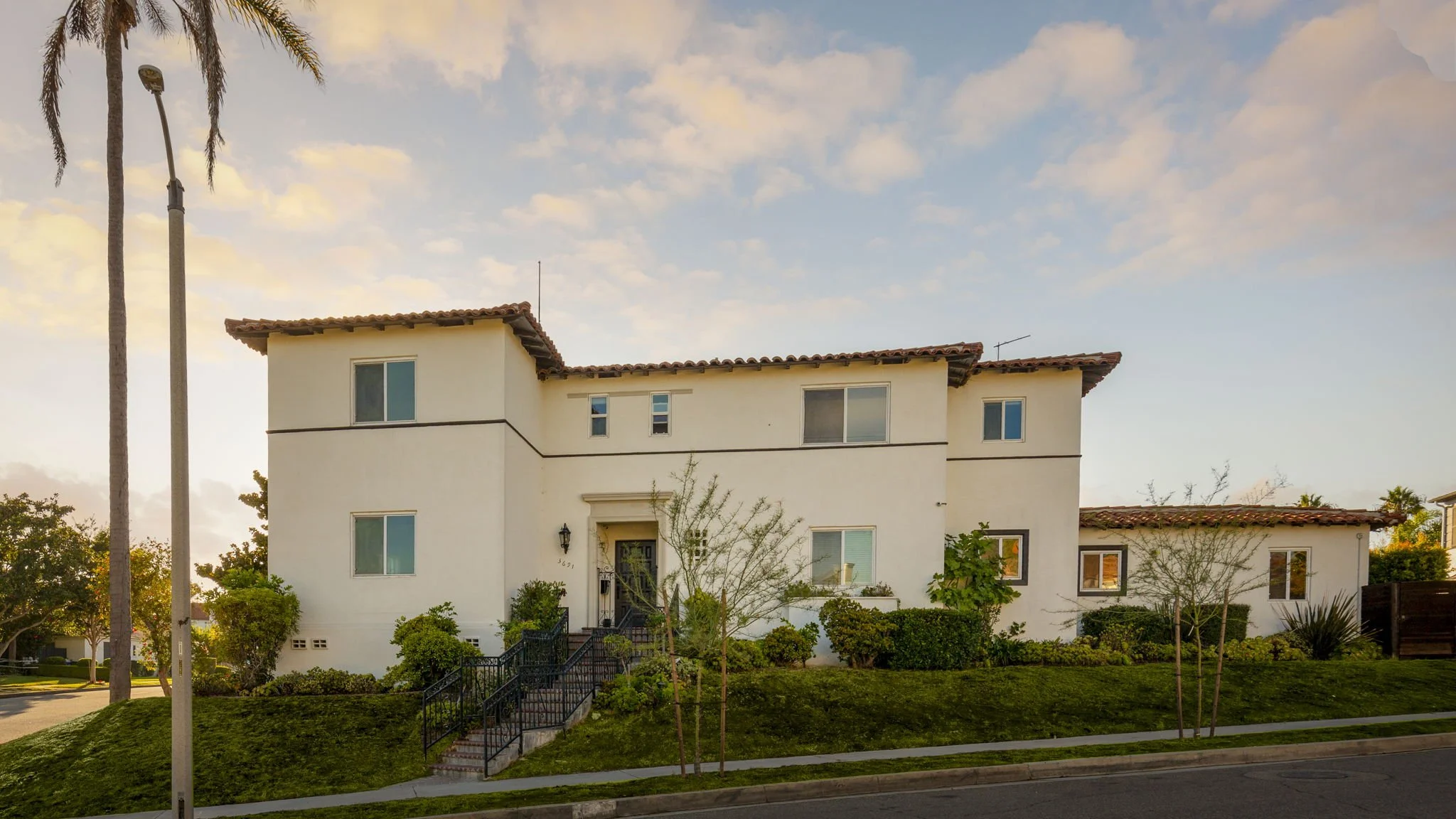 1-web-or-mls-3691 Aureola Blvd by Pierre Galant-1.jpg