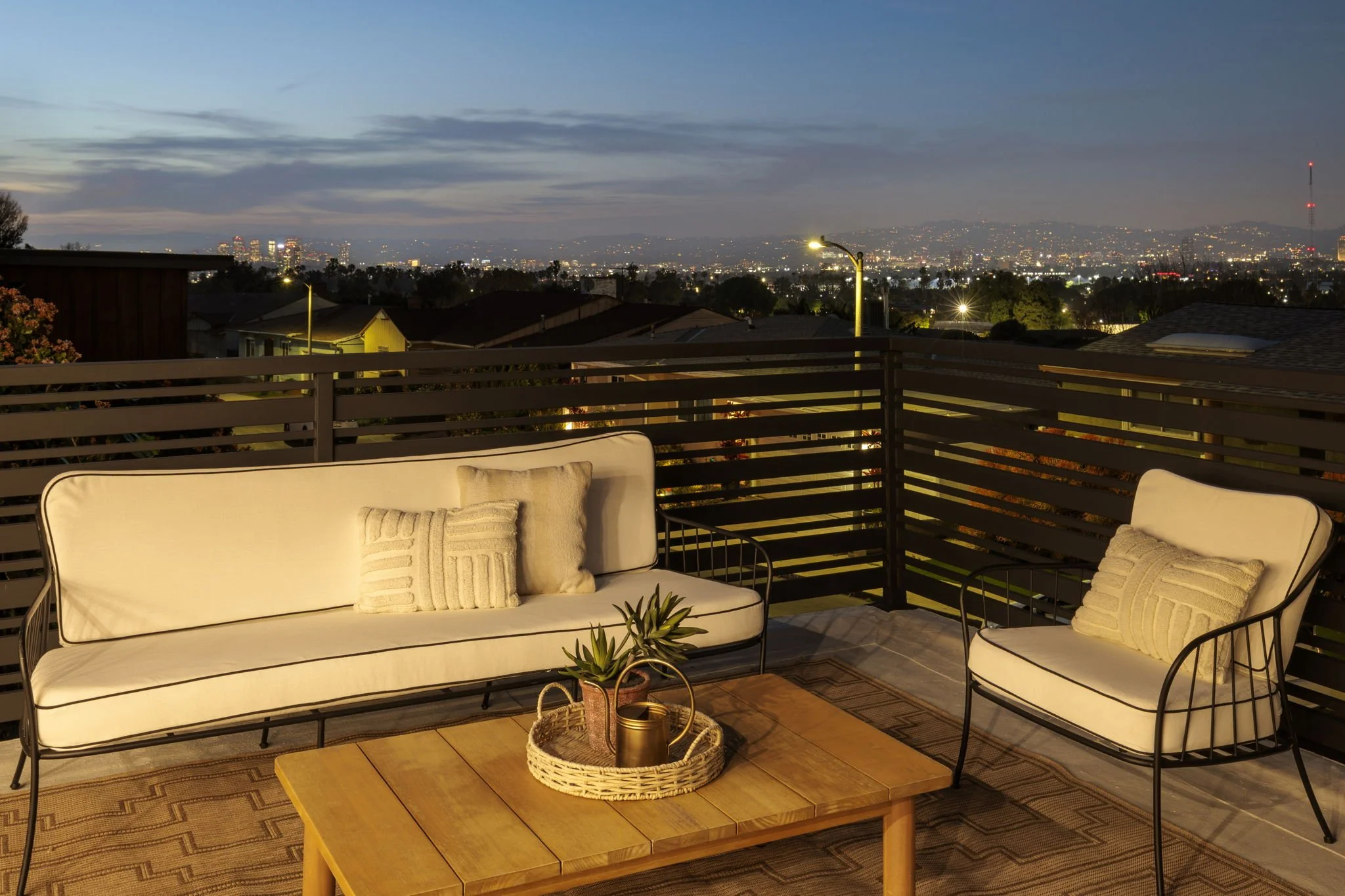 37-web-or-mls-4100 Don Diablo Dr by Pierre Galant-8-2.jpg