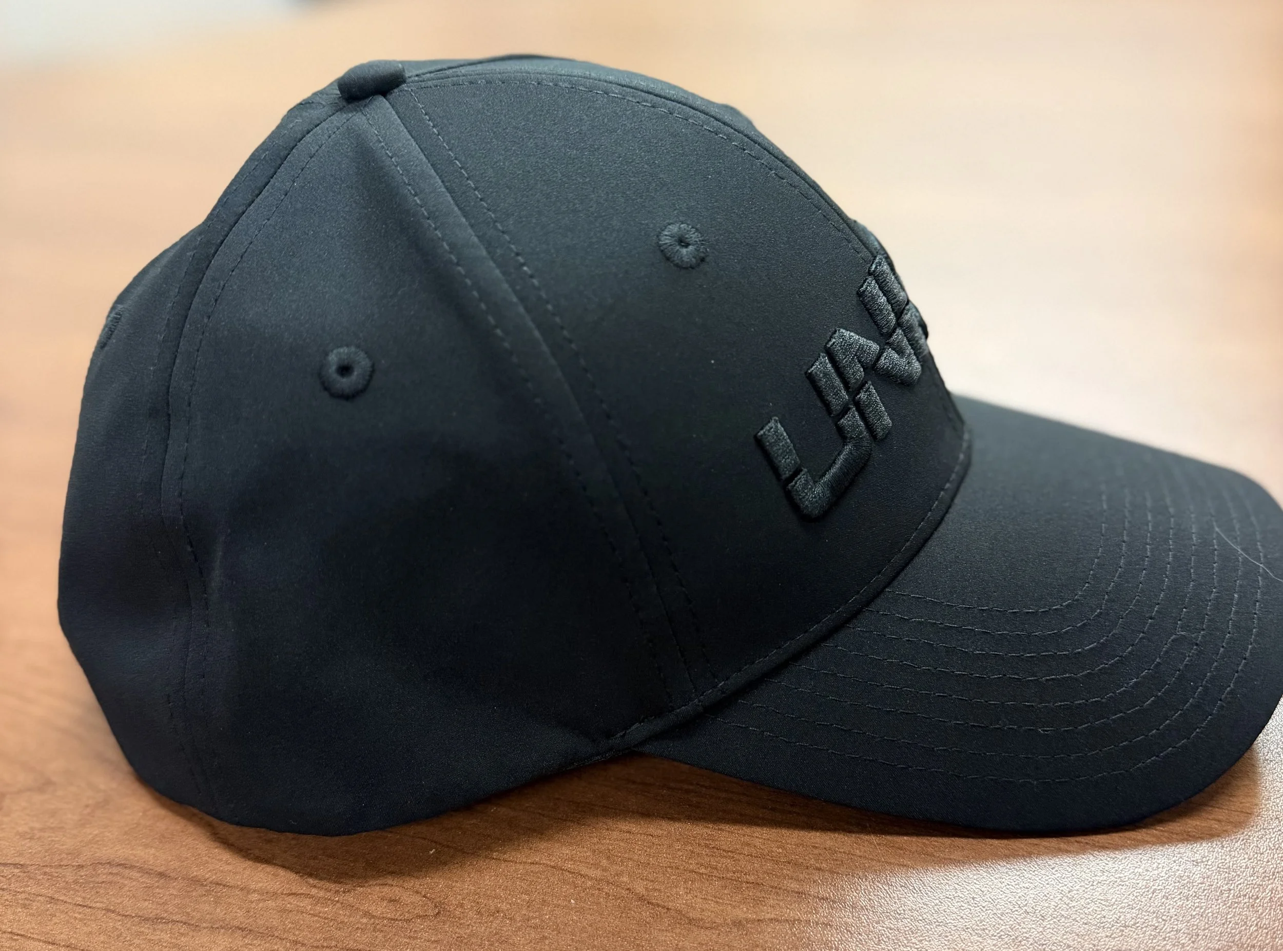 Unisig - Custom Snapback Trucker Hat