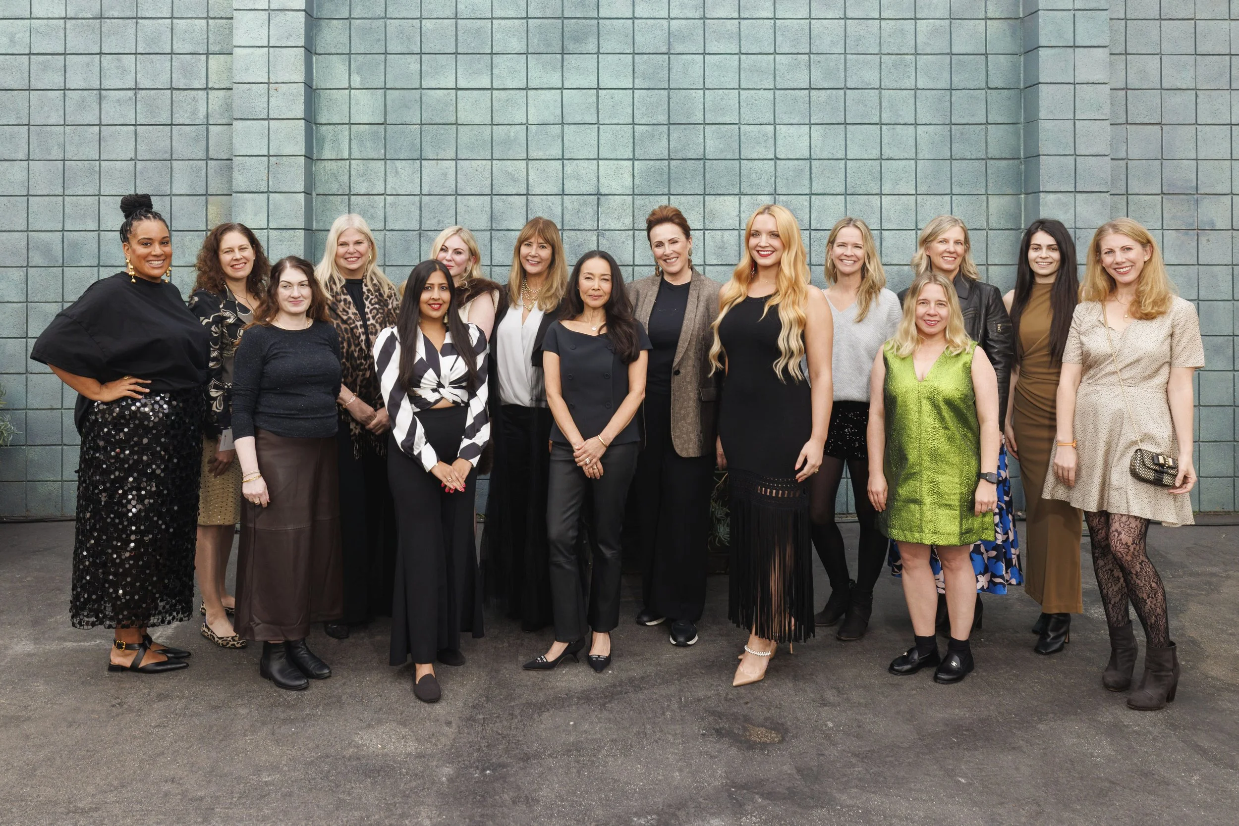 1005-dressforsuccess-251115.jpg