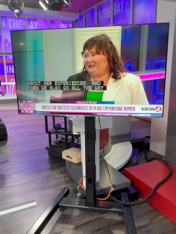 Behind the scenes at @kron4tv! 

Our Executive Director Erin Badillo joined host Jess Wells on @liveinthebaytv yesterday to talk about our work at Dress for Success San Francisco/San Jose. She also shared a preview of Women Who Inspire, our San Jose 