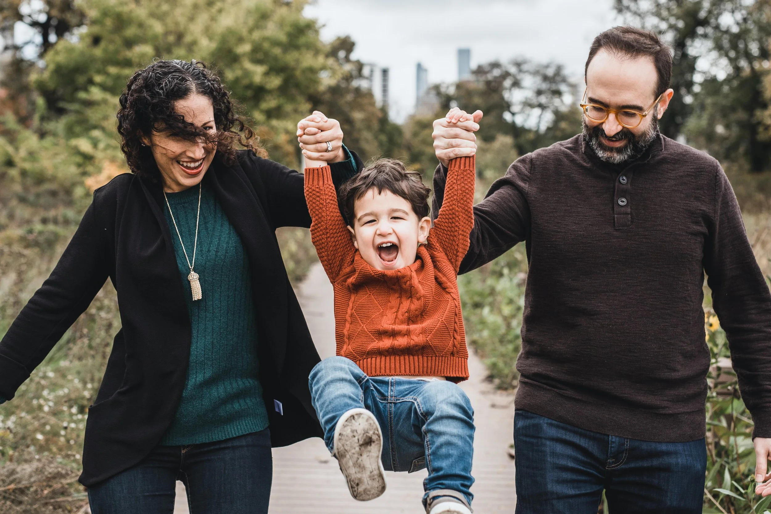 The Best Time of Day for an Outdoor Family Photo Session in Amsterdam