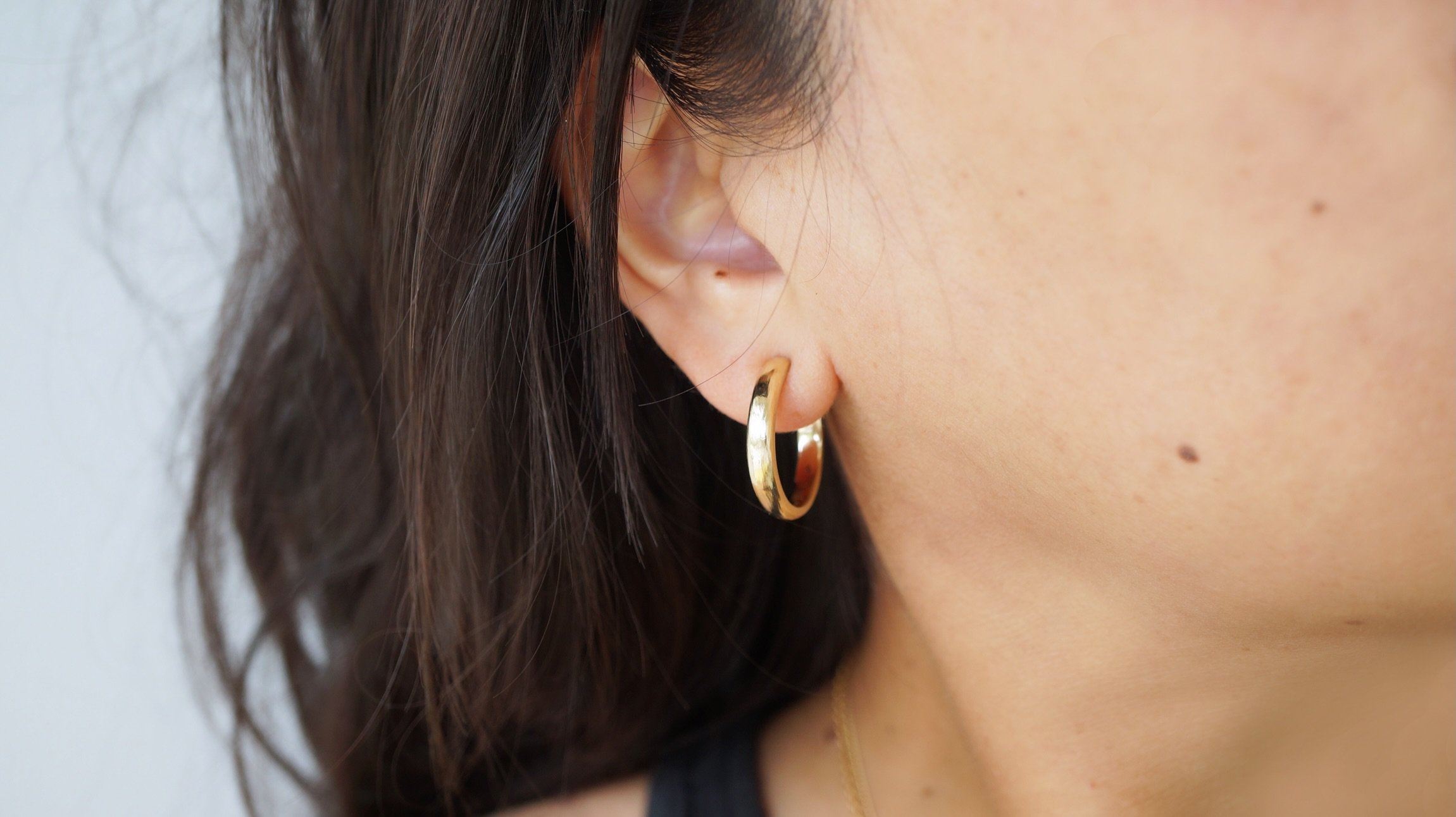 Birdie hoops🪿

Oh hey, it&rsquo;s your day-to-night, subtle yet striking, significant but lightweight, go-with-everything golden hoops✨

Made to order from our website xx
