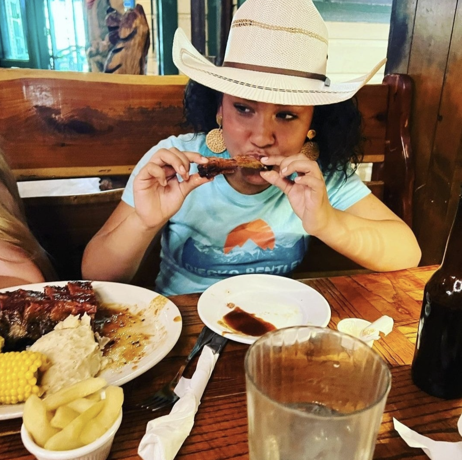 Grab Some Lunch at Shady Oak BBQ