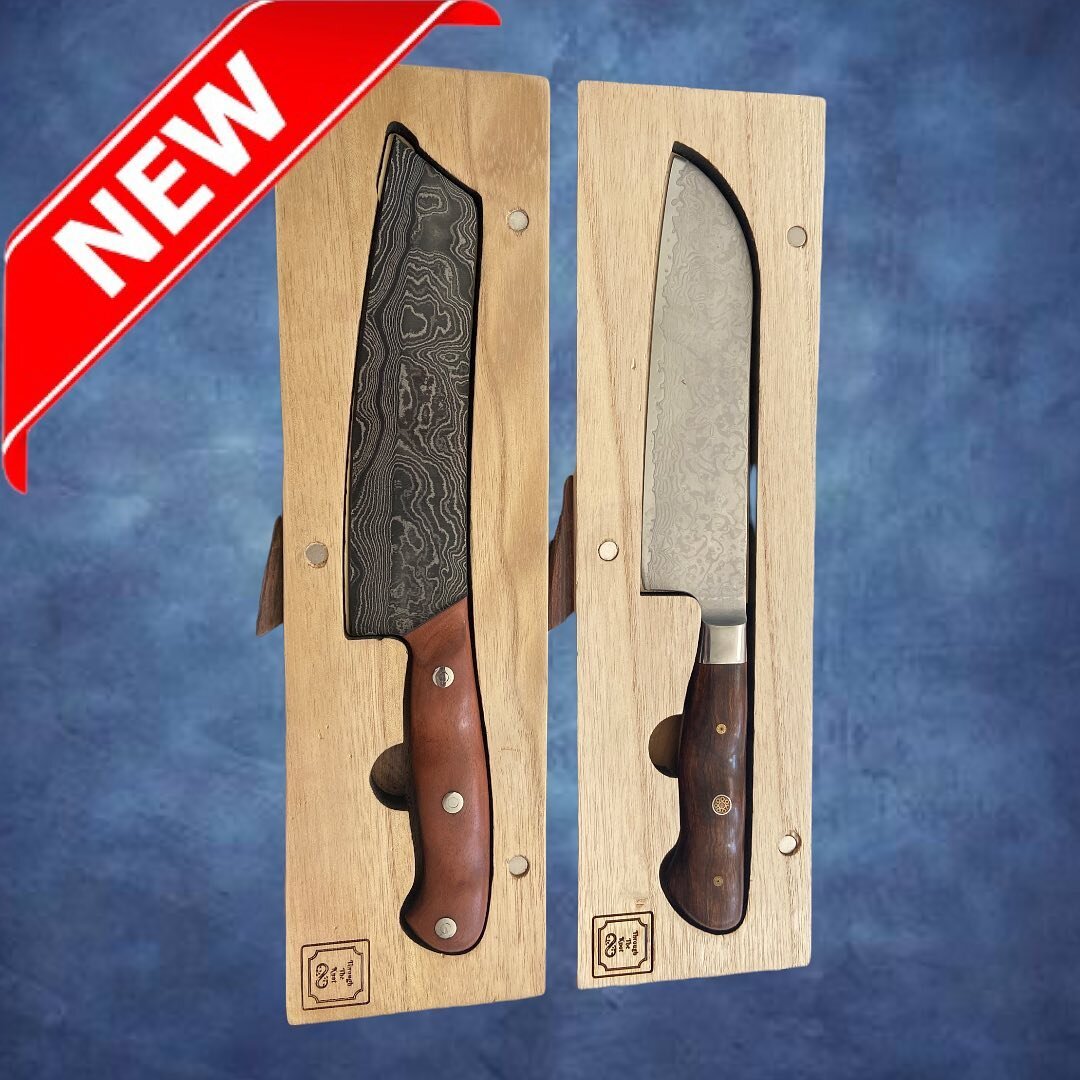 Want more knives? SAY LESS‼️
We&rsquo;ve got 2 new knives in😁 A beautiful santoku and a kiritsuke style chefs knife‼️
These are custom knives handmade from TTK! Come see the quality for yourself‼️
.
Both knives available in our San Luis location 😁
