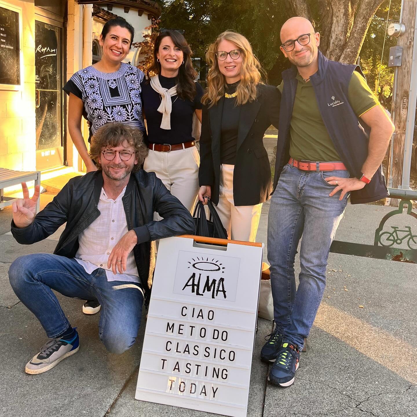 Metodo Classico Week - Day One in the books 
😎🇮🇹🍾

Thank you @allorasacramento and @almawinebarandshop for hosting our events!