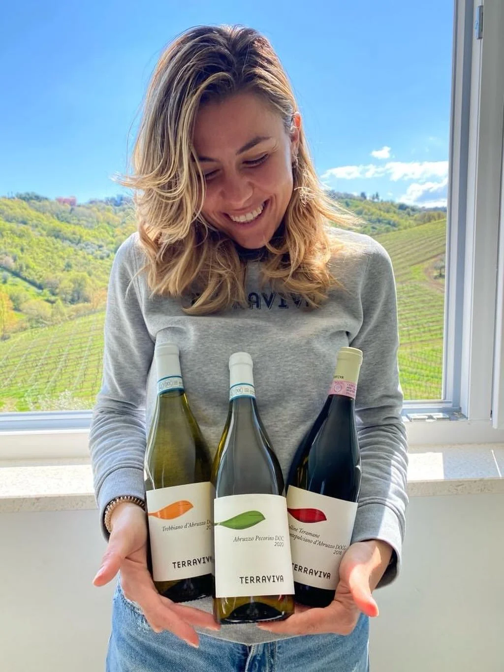We&rsquo;re welcoming Federica back in CA with a week packed with events!😎🇮🇹🍷

- Monday 6/1: Sacramento meets Abruzzo at @almawinebarandshop 

- Tuesday 6/2: We&rsquo;ll geek out about Abruzzo&rsquo;s wines with a Masterclass by the one and only 