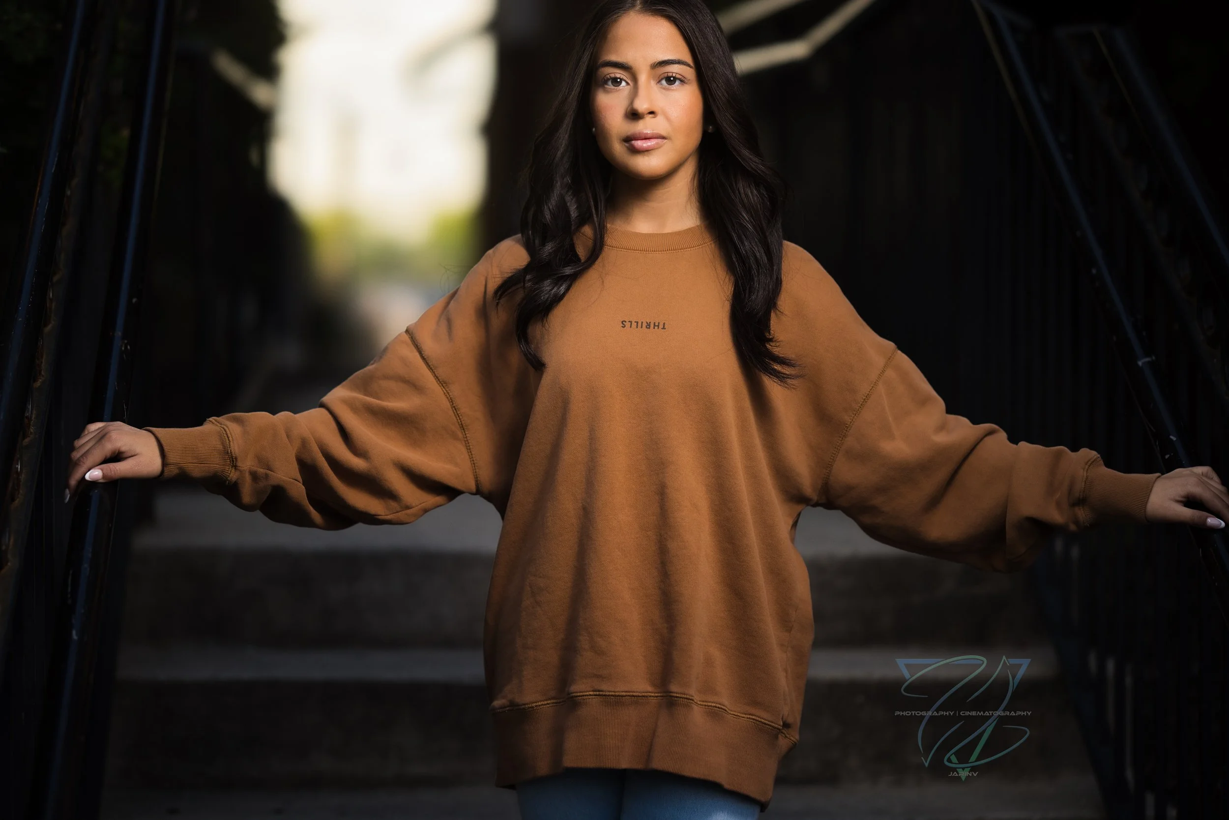 Miranda arms out.jpeg