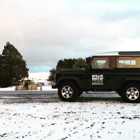 Cool climate cidermaking.
One of the many reasons the #ciderisle makes great #craftcider 📷 @jimiaanderson