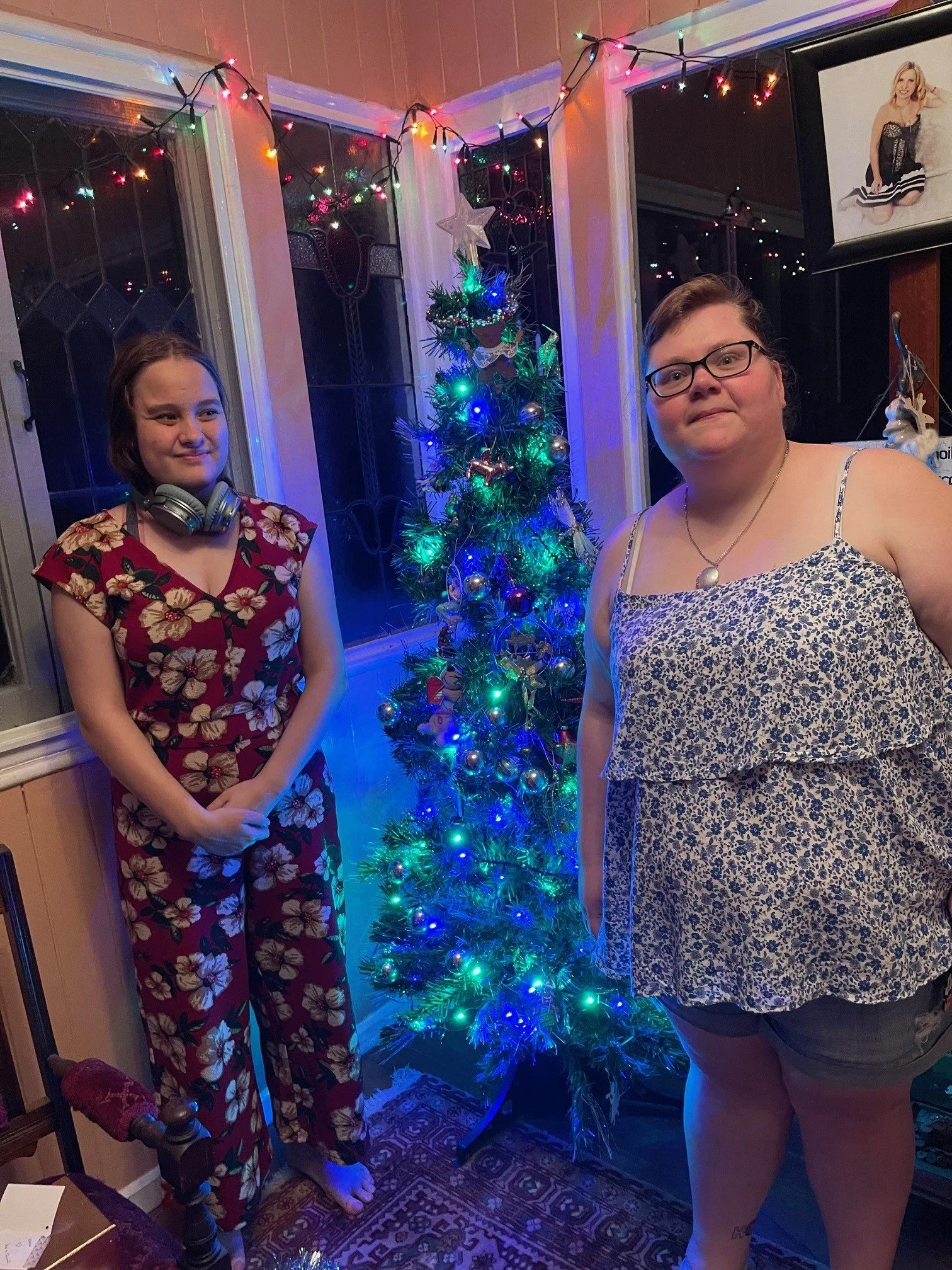Emma and Kimberly 1.jpg