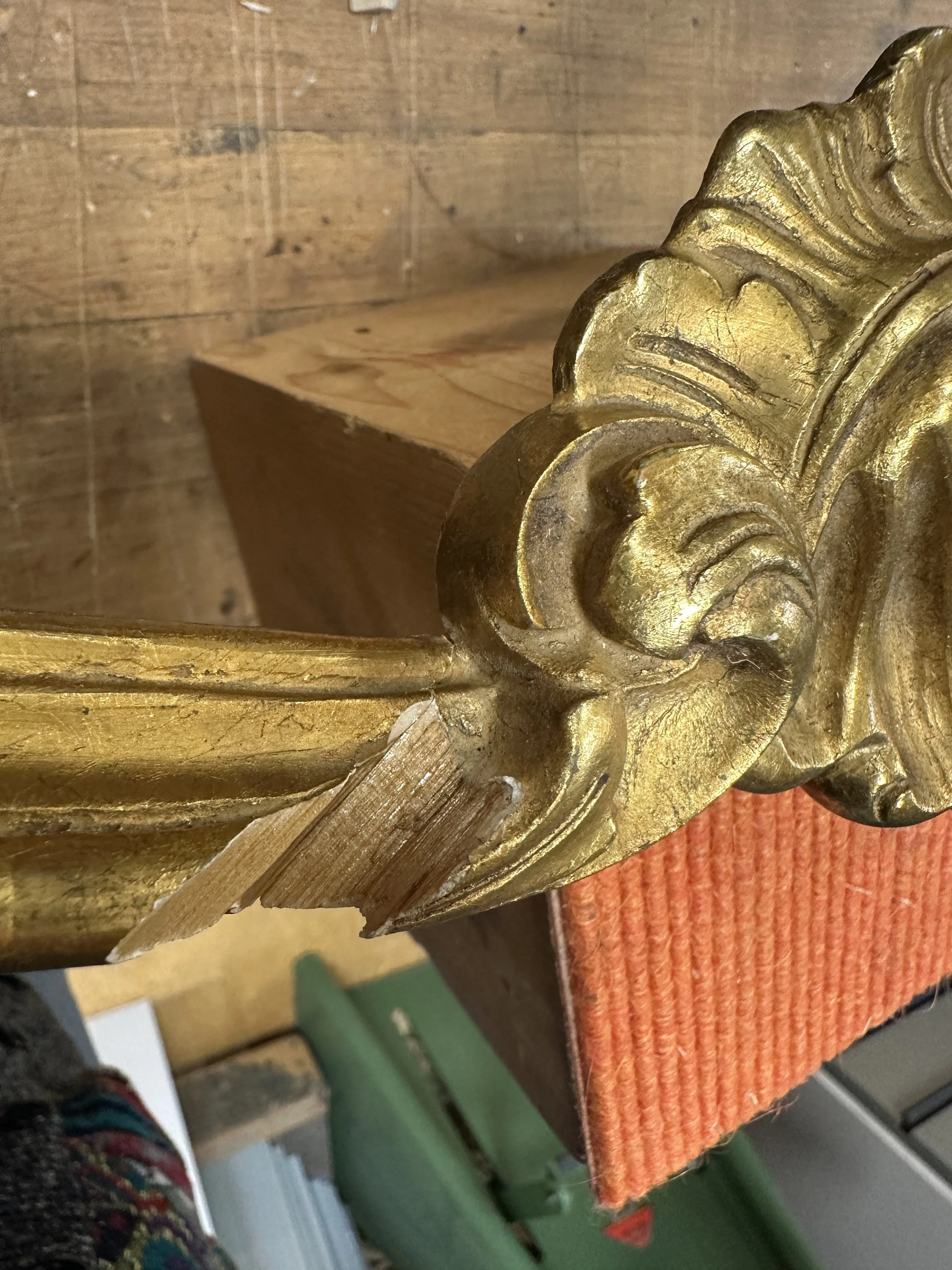 Proper left upper break after gluing. (Photo: Jennifer Kim)